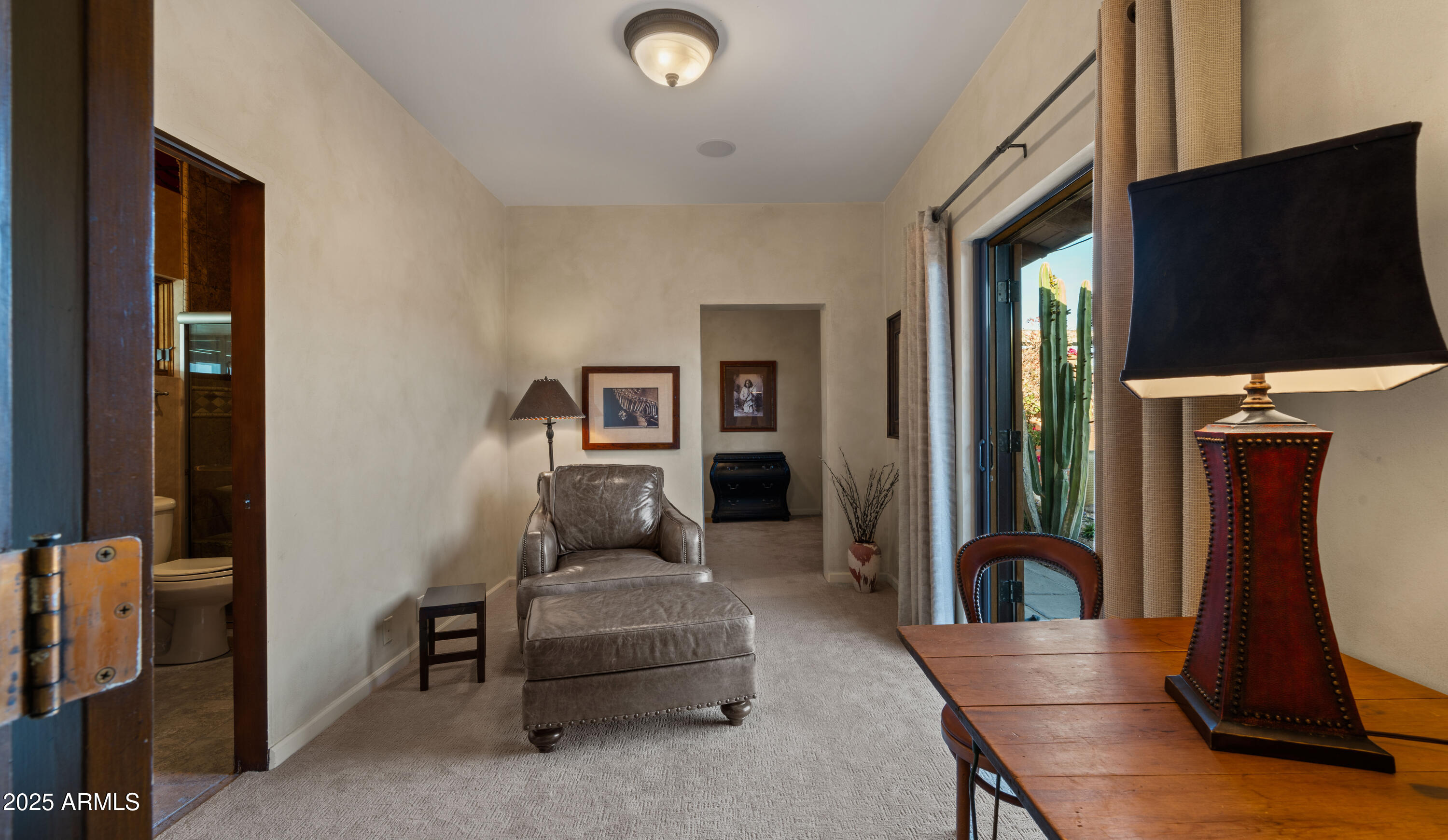 5480 E DESERT CREEK Lane
