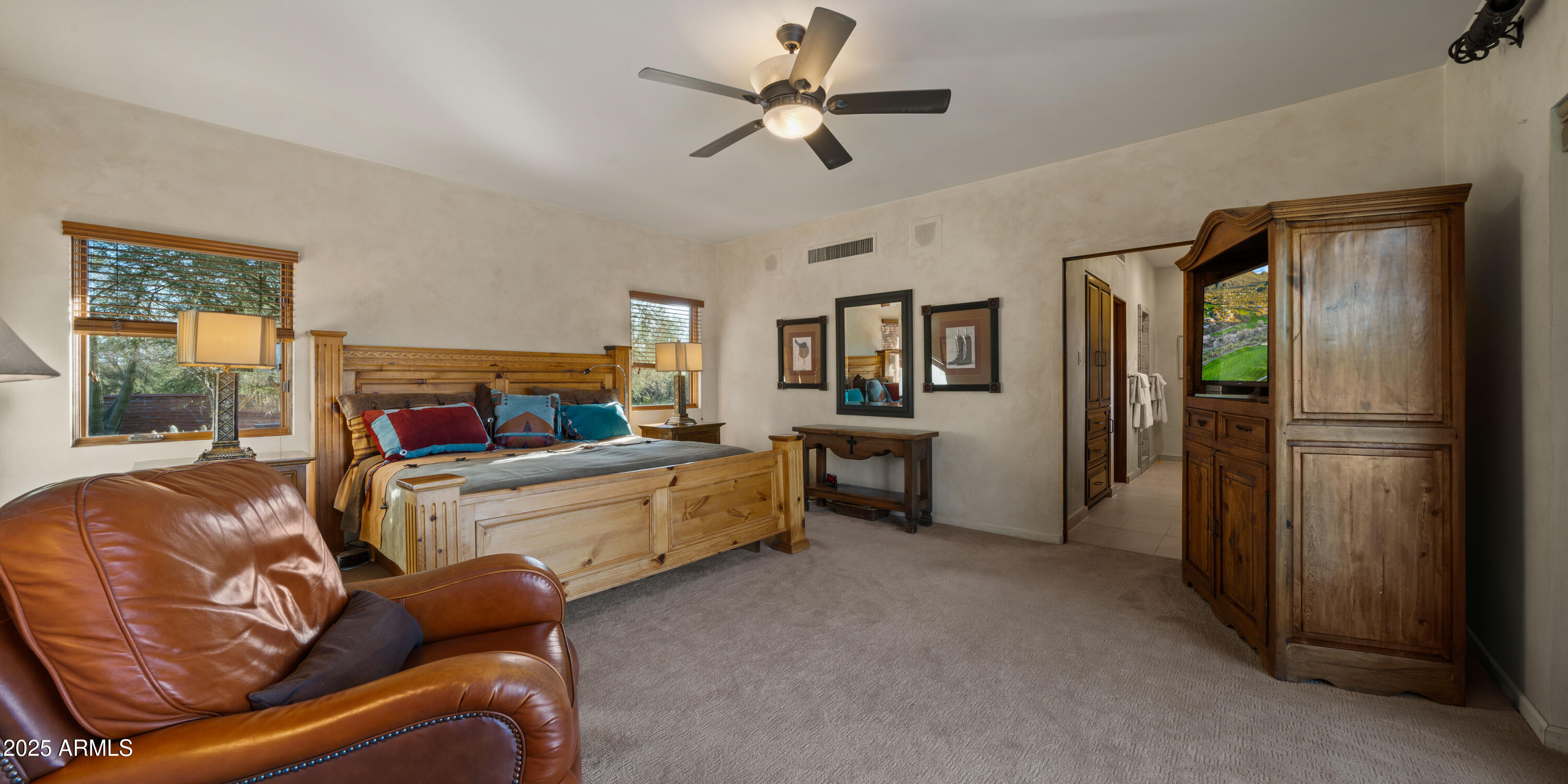 5480 E DESERT CREEK Lane