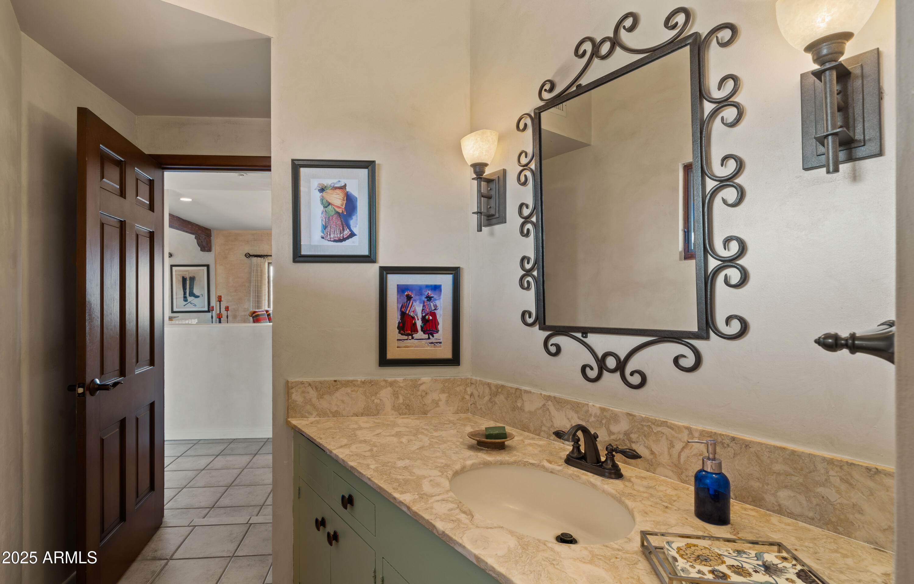 5480 E DESERT CREEK Lane