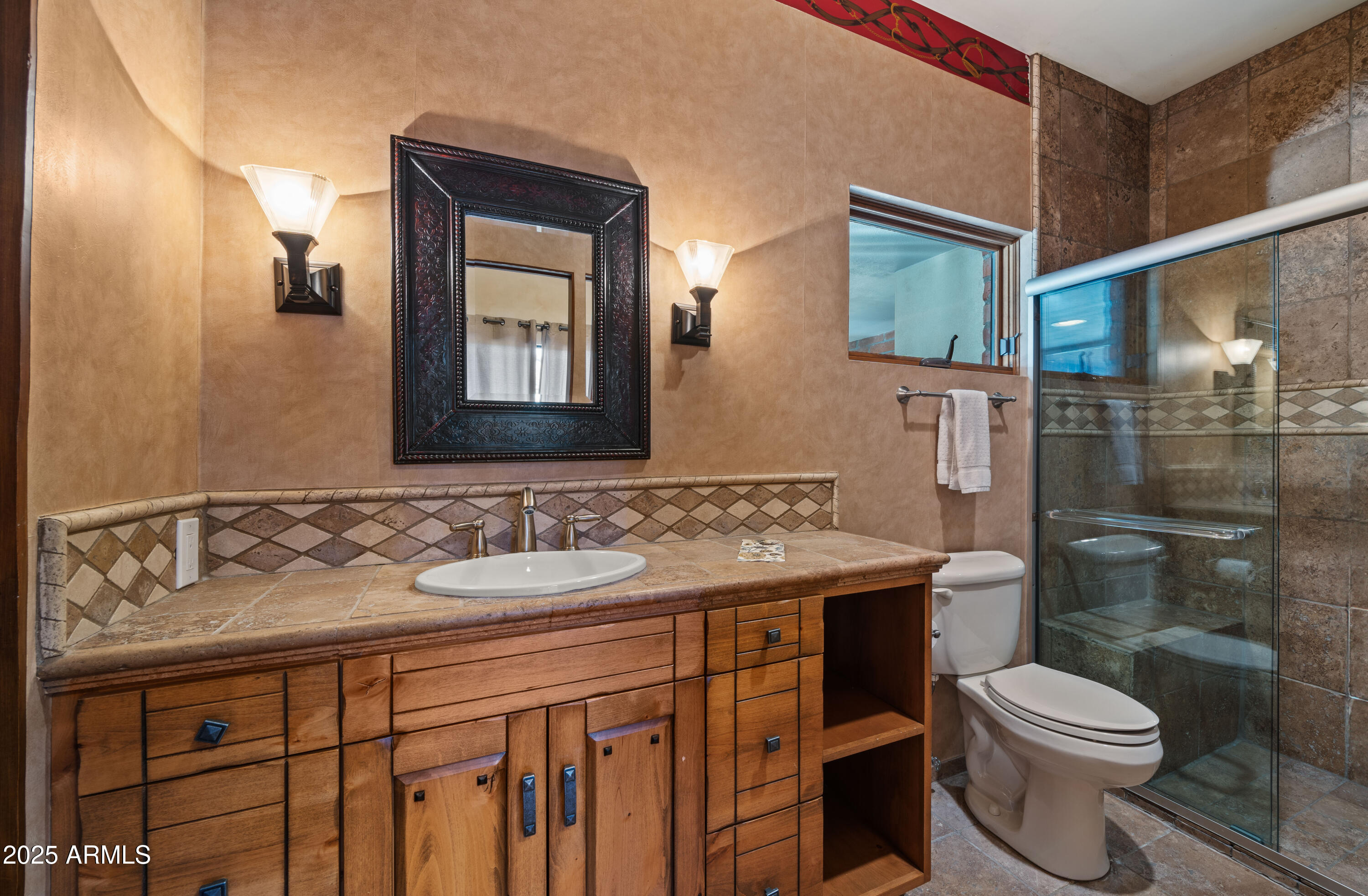 5480 E DESERT CREEK Lane