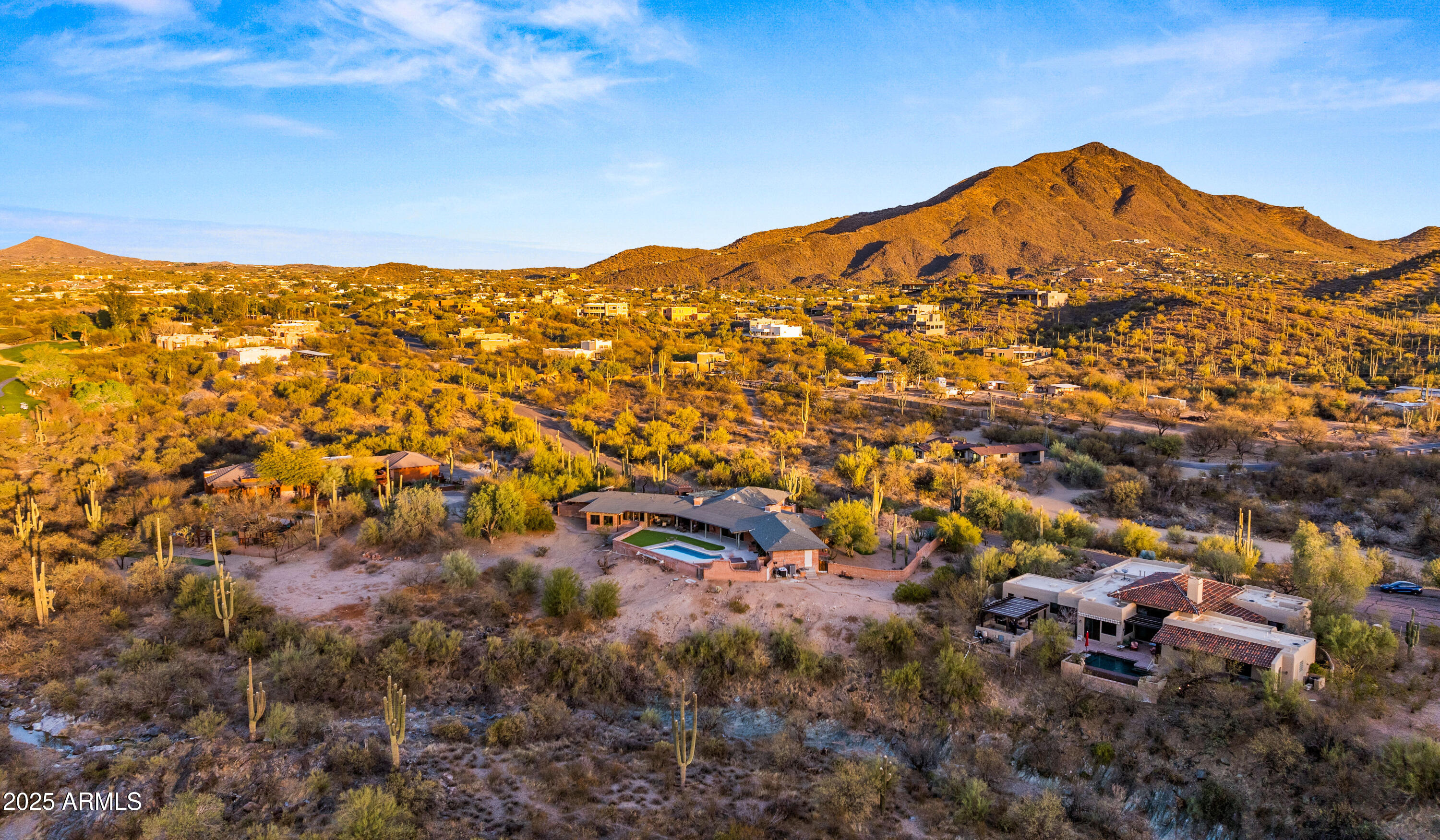 5480 E DESERT CREEK Lane