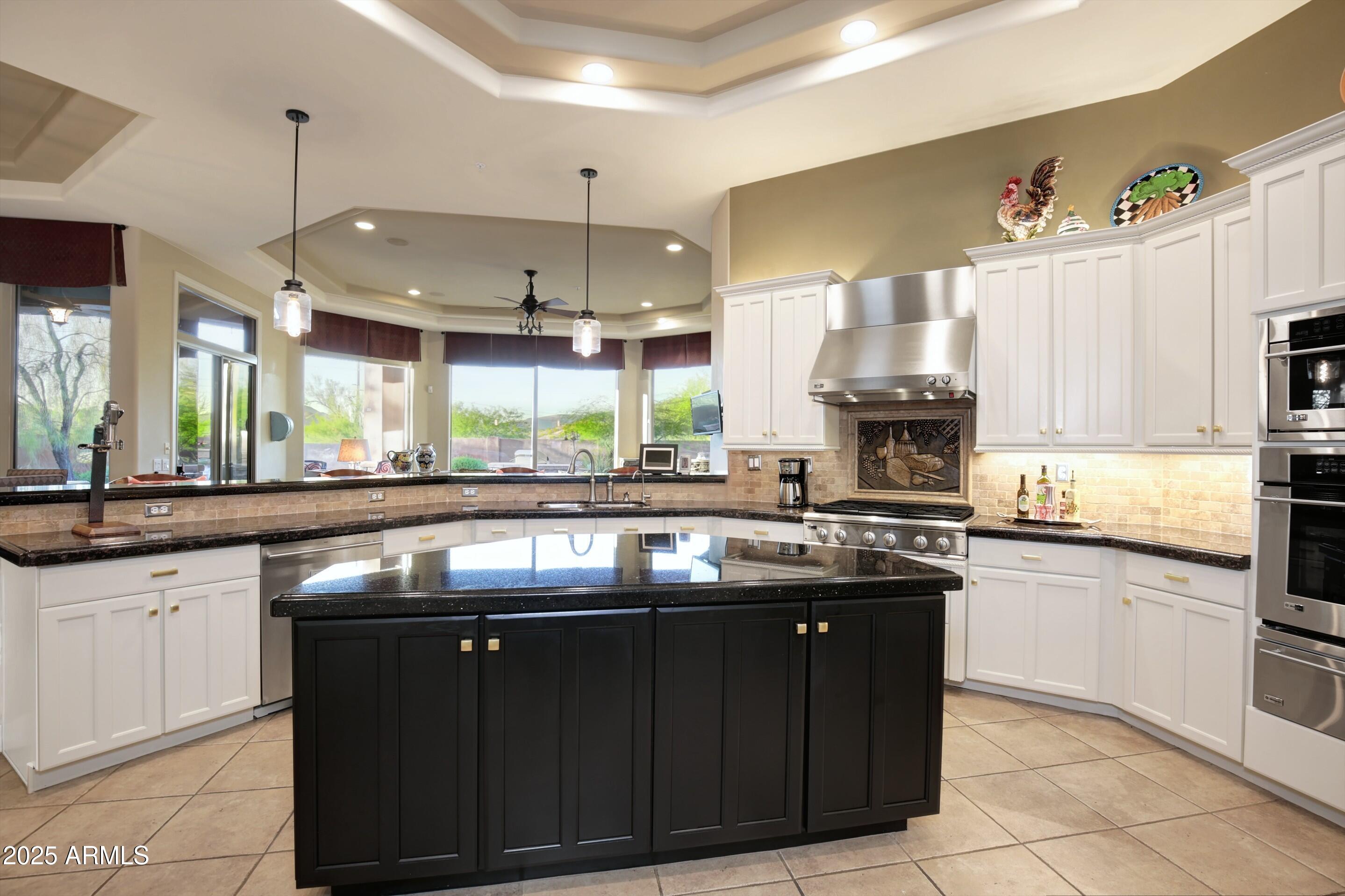 35345 N Canyon Creek Court