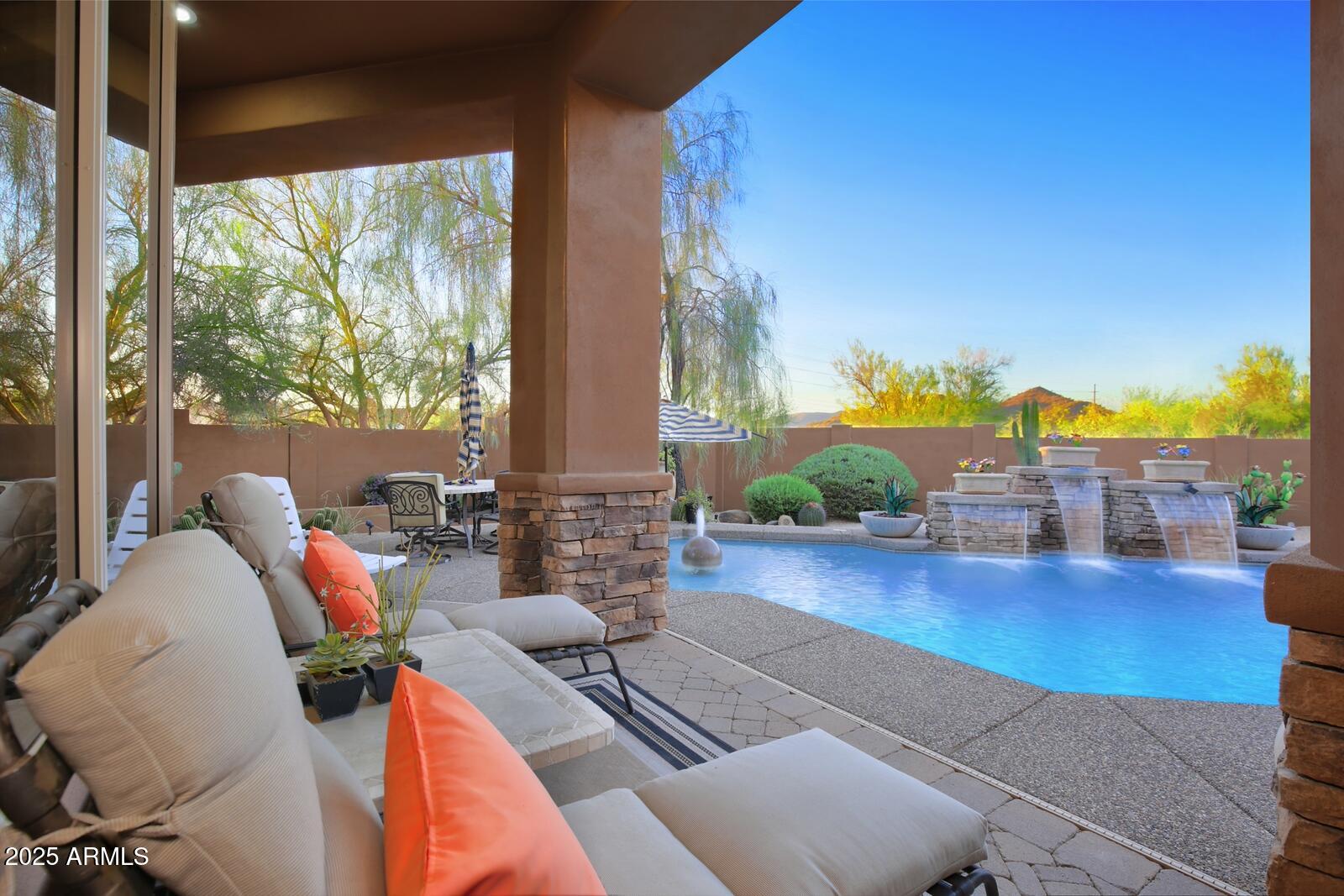 35345 N Canyon Creek Court