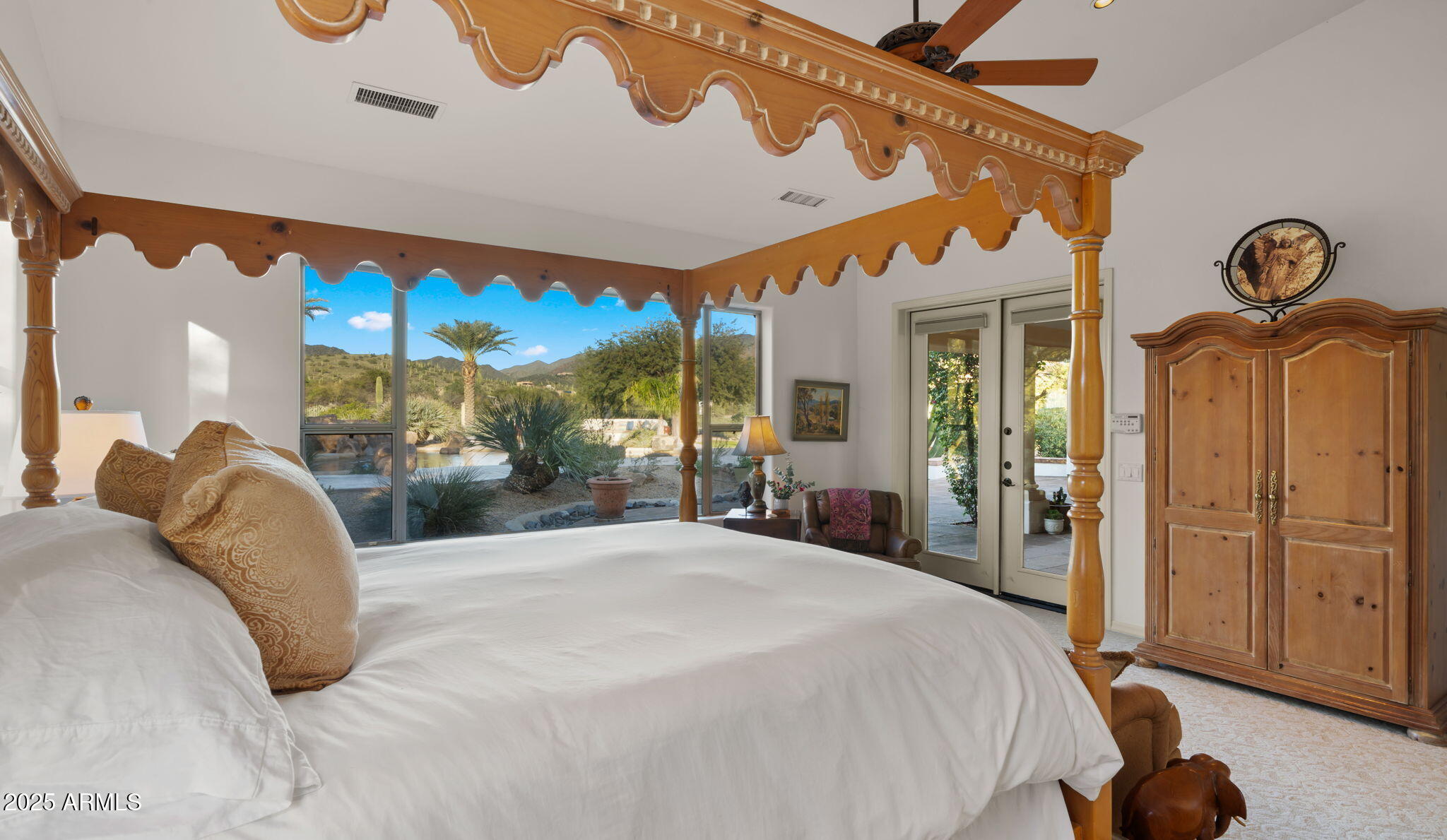 5910 E Cielo Run S S