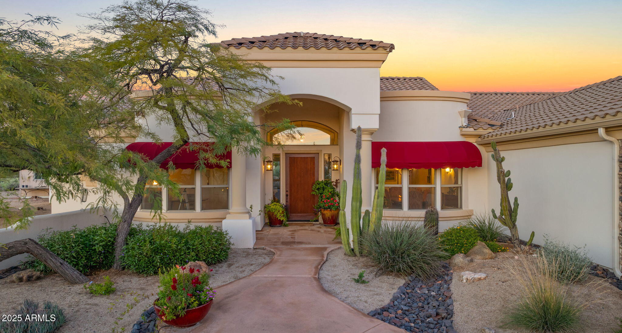 5910 E Cielo Run S S