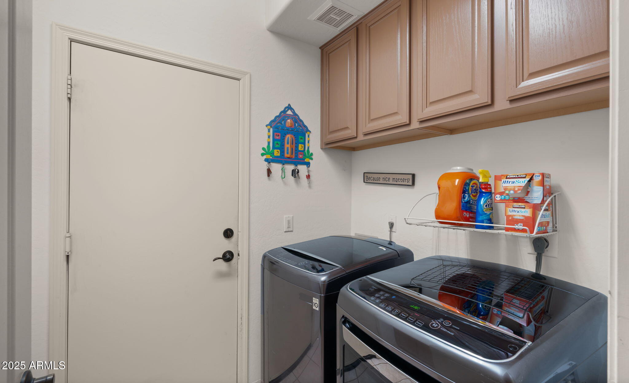 5910 E Cielo Run S S