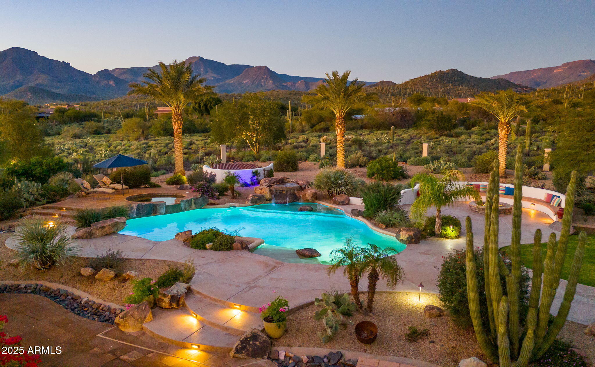 5910 E Cielo Run S S