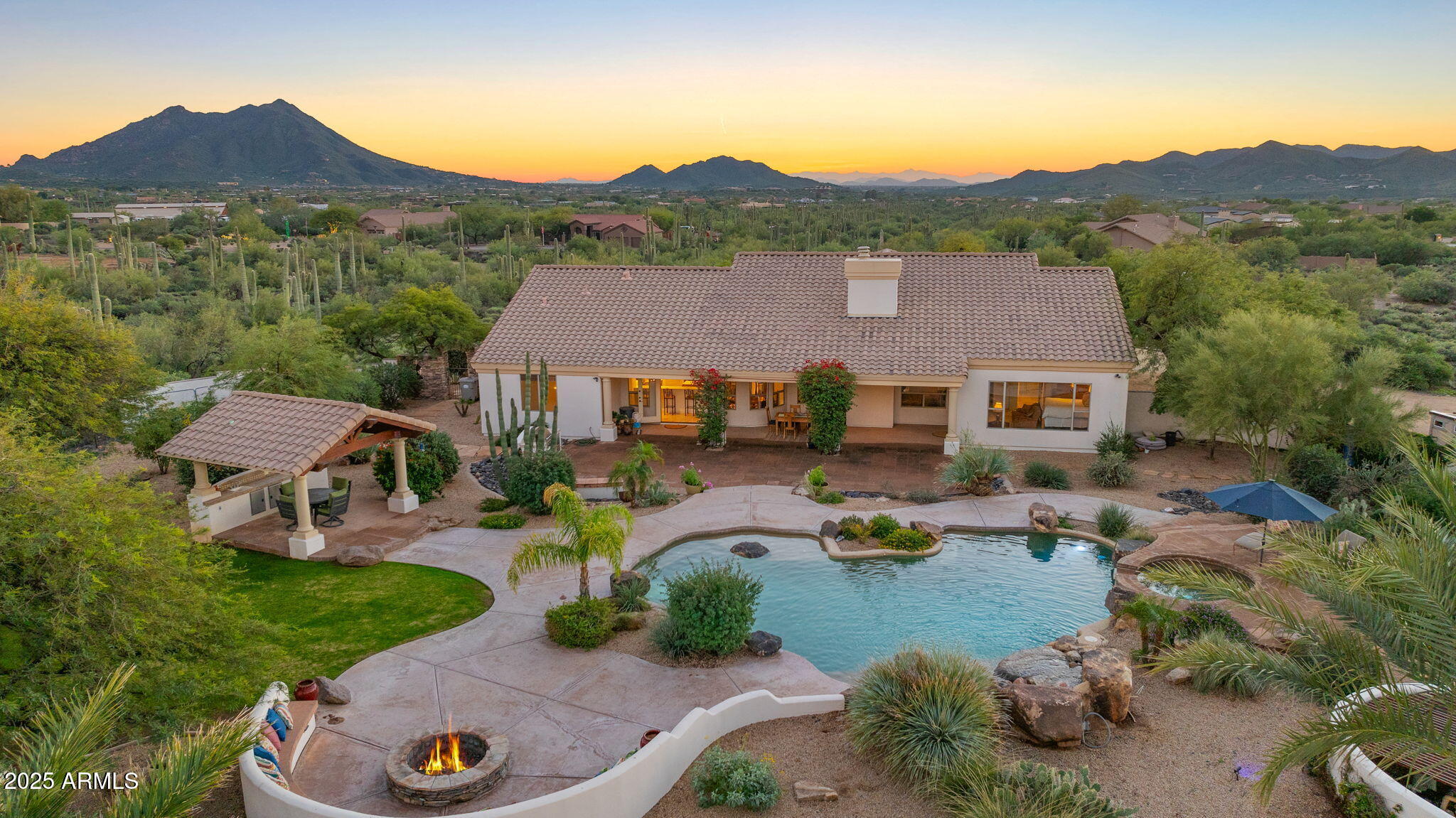 5910 E Cielo Run S S