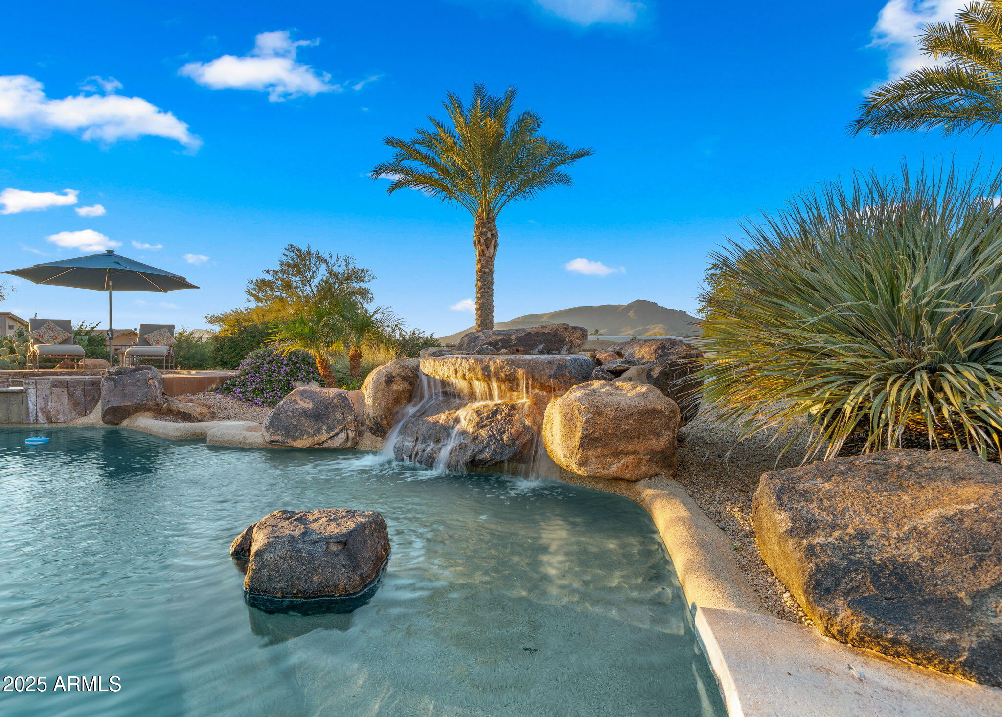 5910 E Cielo Run S S