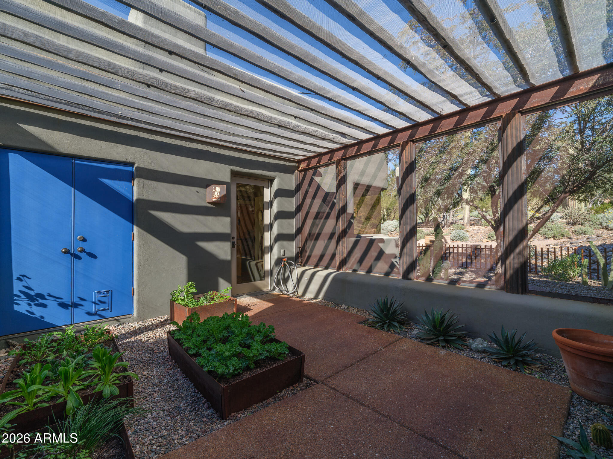 5943 E CAREFREE MOUNTAIN Drive