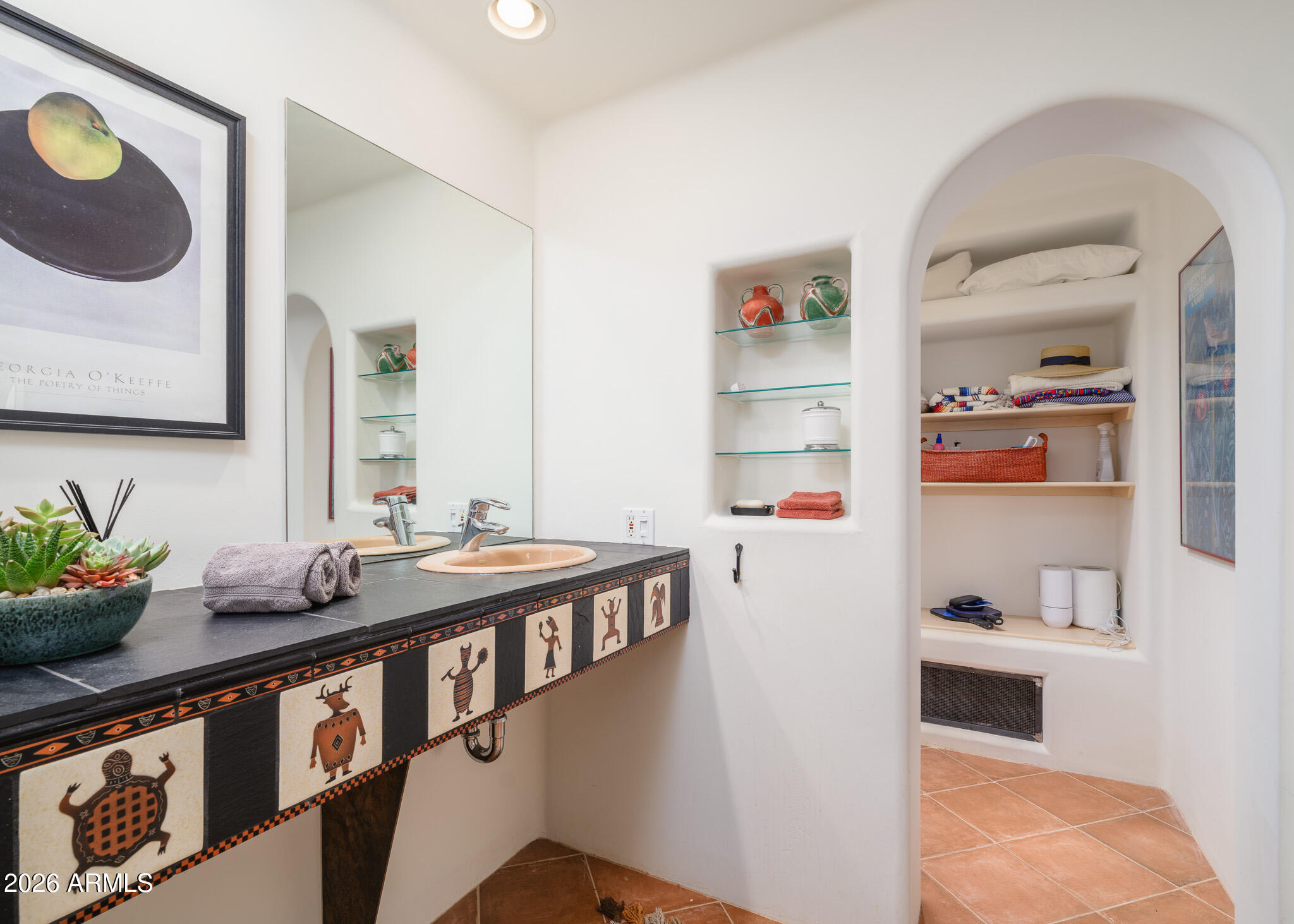 5943 E CAREFREE MOUNTAIN Drive