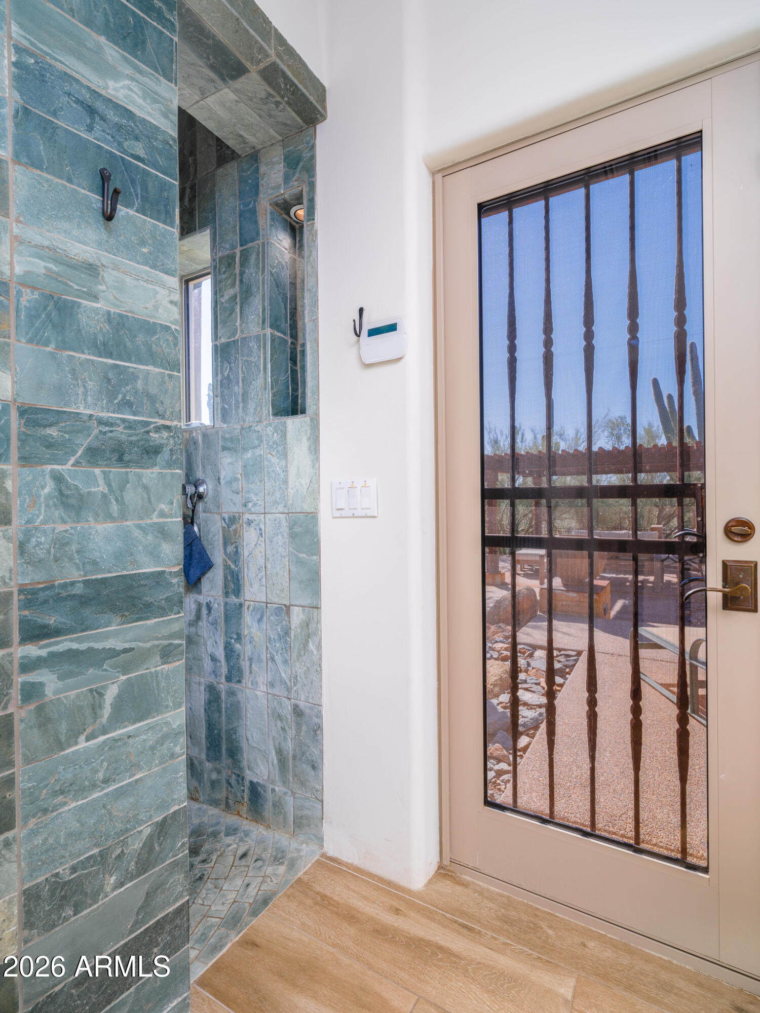 5943 E CAREFREE MOUNTAIN Drive