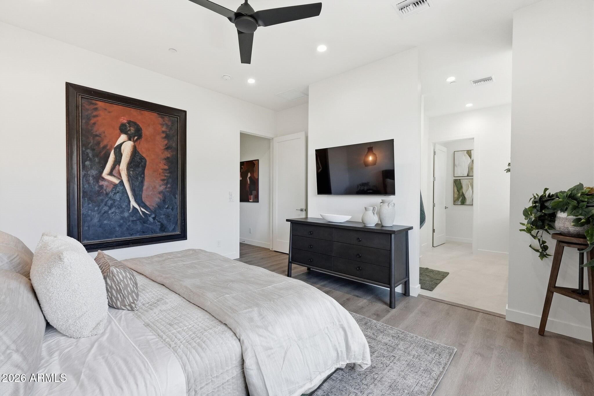 6525 E CAVE CREEK Road Unit: 105