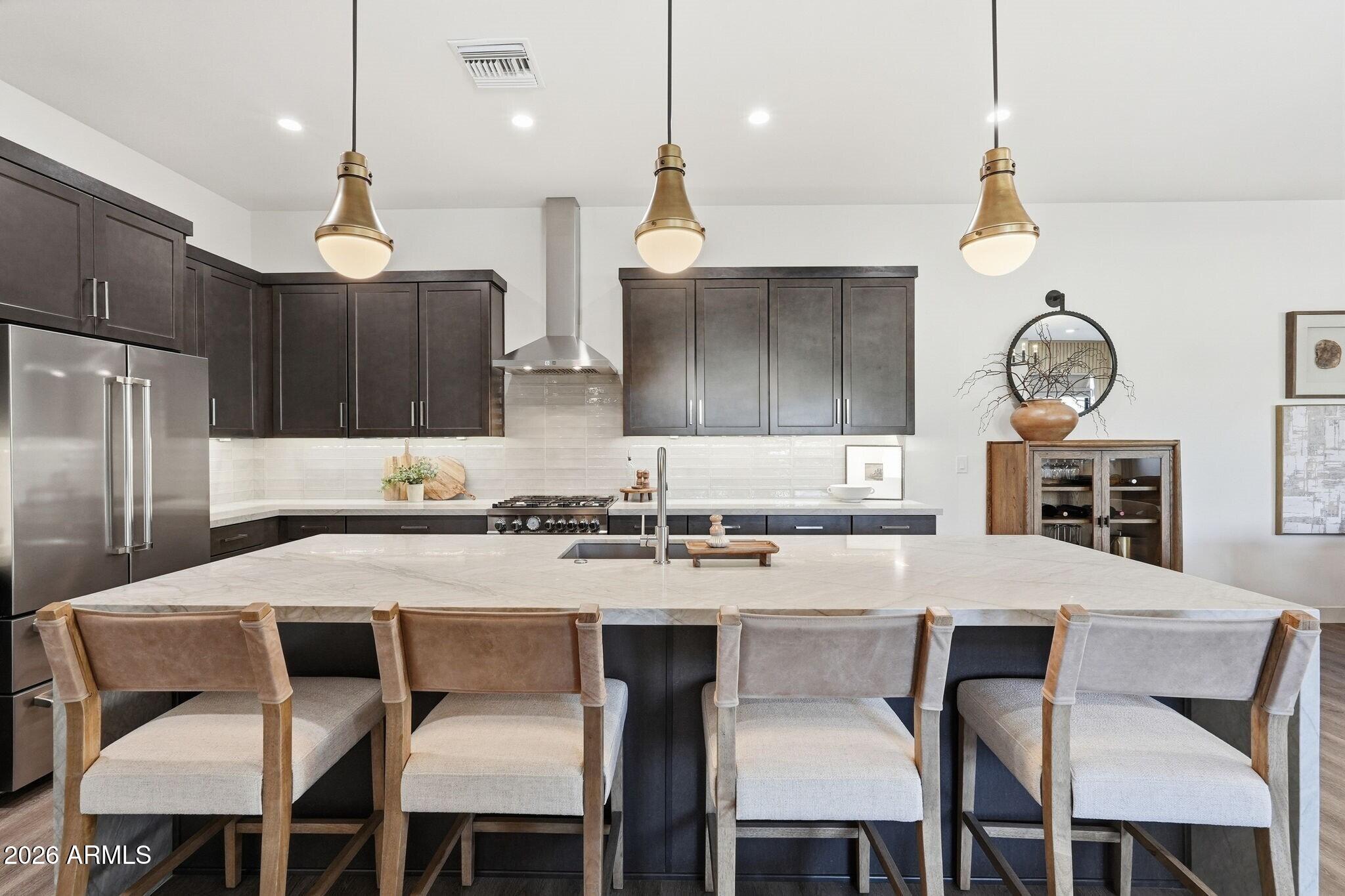 6525 E CAVE CREEK Road Unit: 105