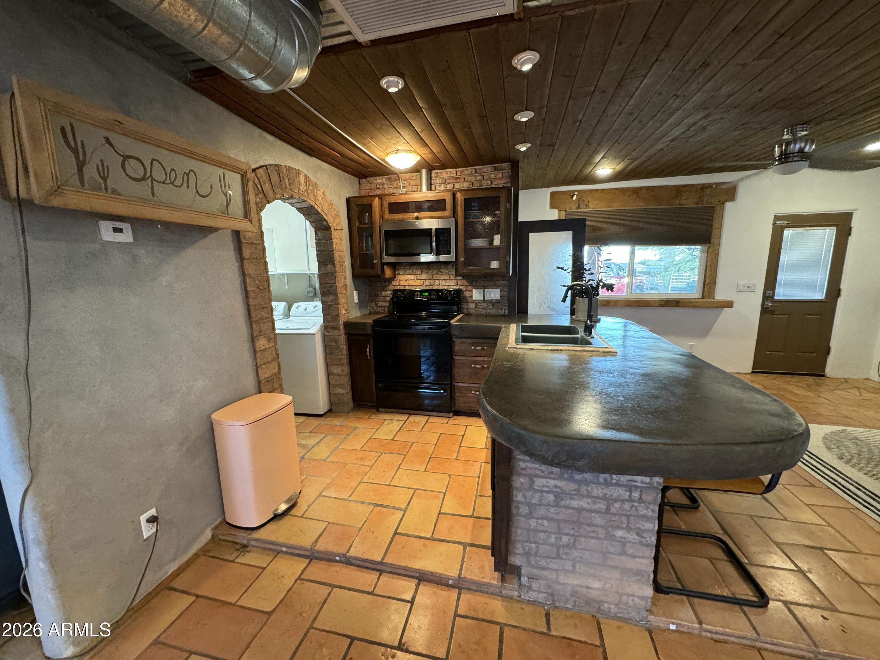 1935 E Joy Ranch Road