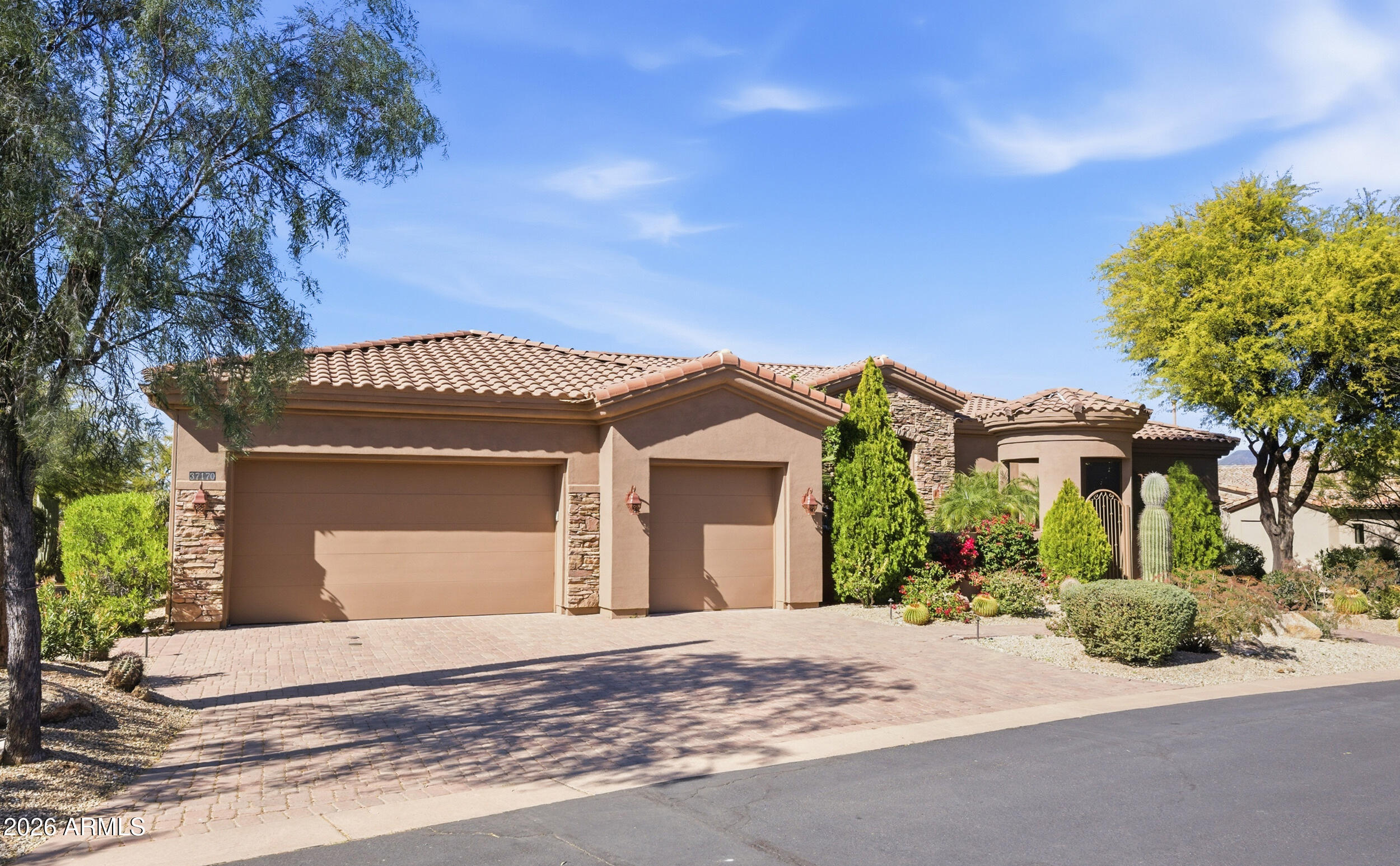 37170 N GRANITE CREEK LANE