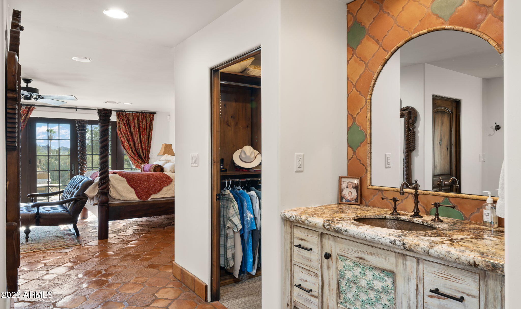 35035 N WHILEAWAY Road