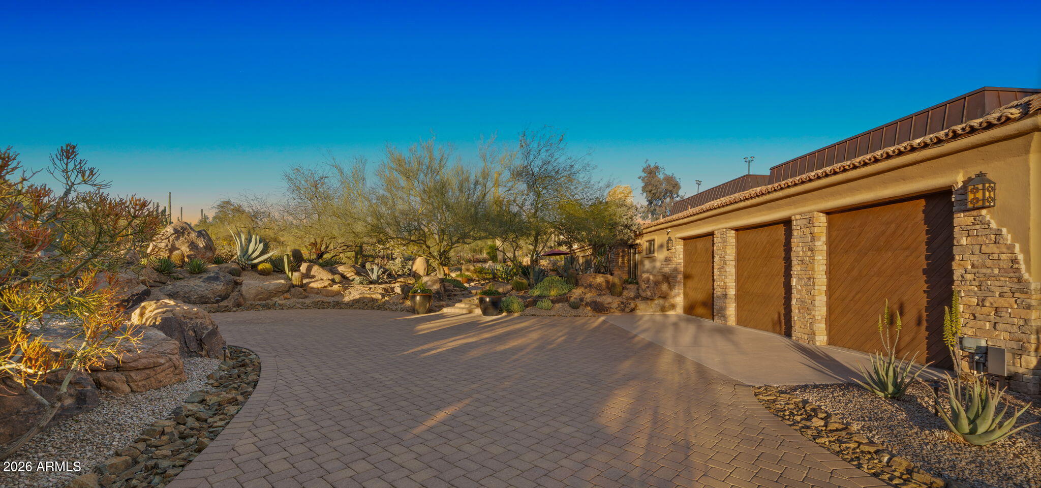 35035 N WHILEAWAY Road