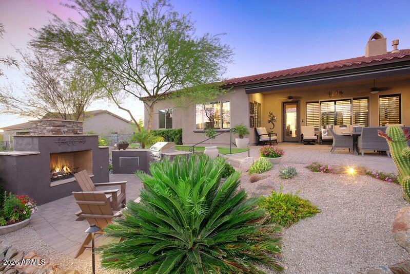 7531 E CAREFREE Drive