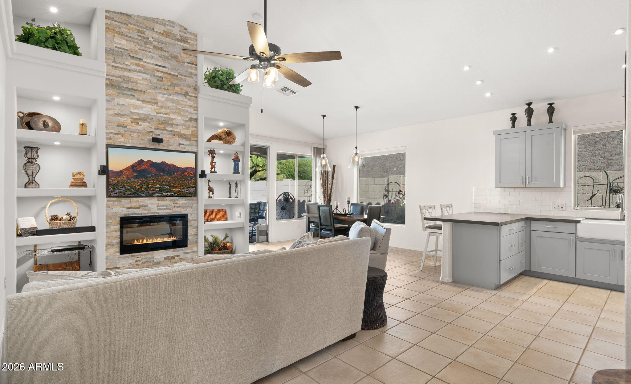 4326 E DESERT SKY Court