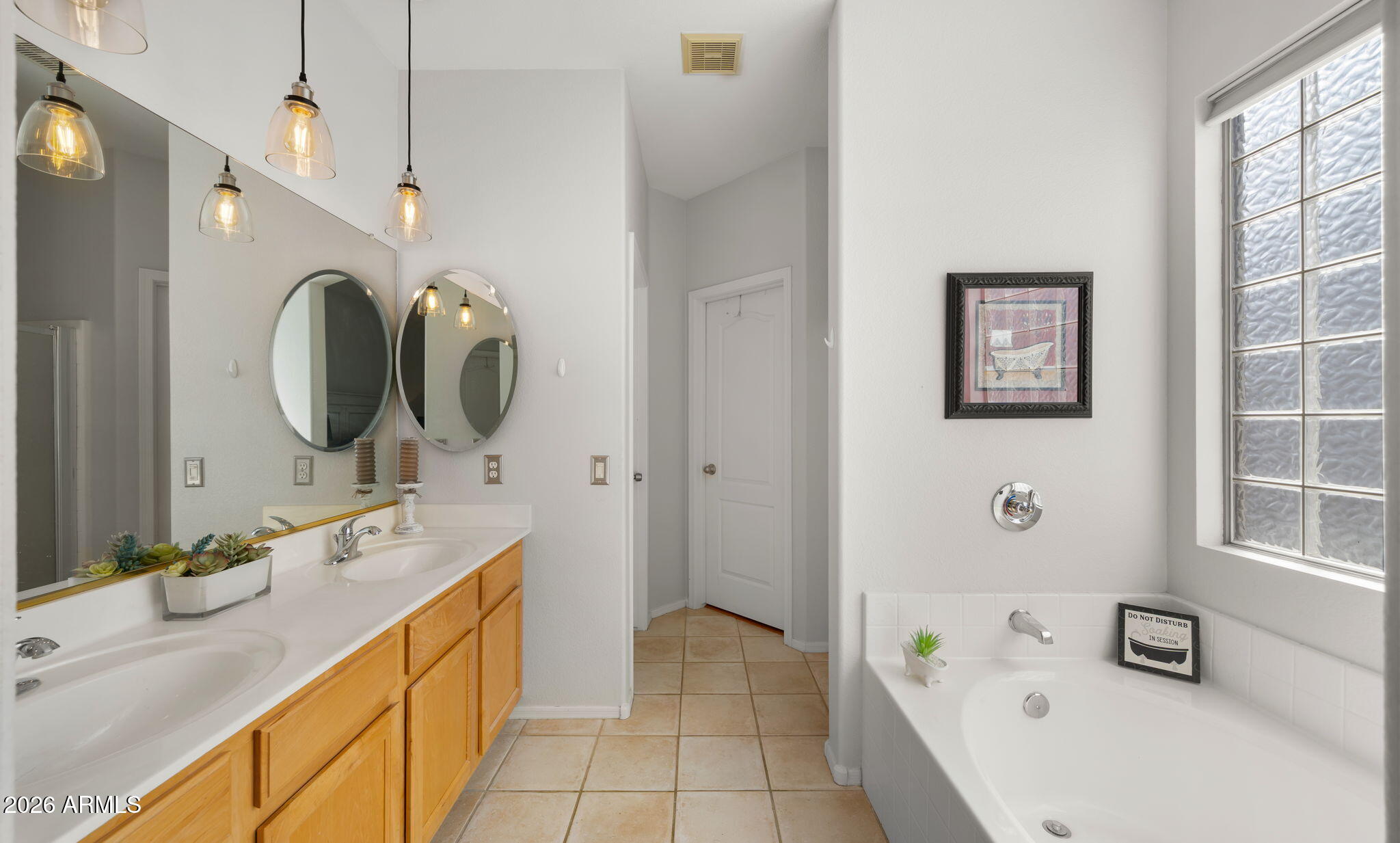 4326 E DESERT SKY Court