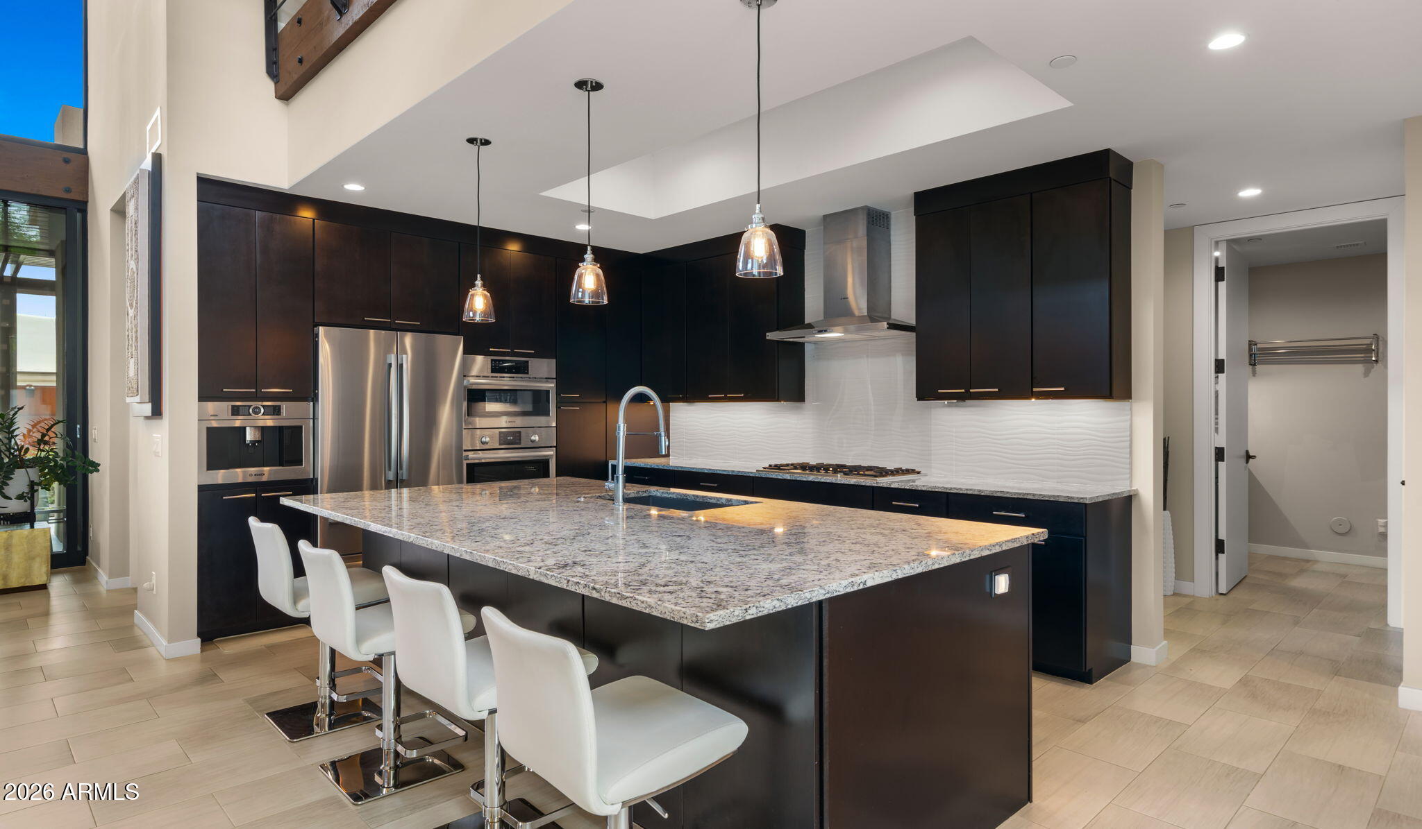 6525 E CAVE CREEK Road Unit: 21