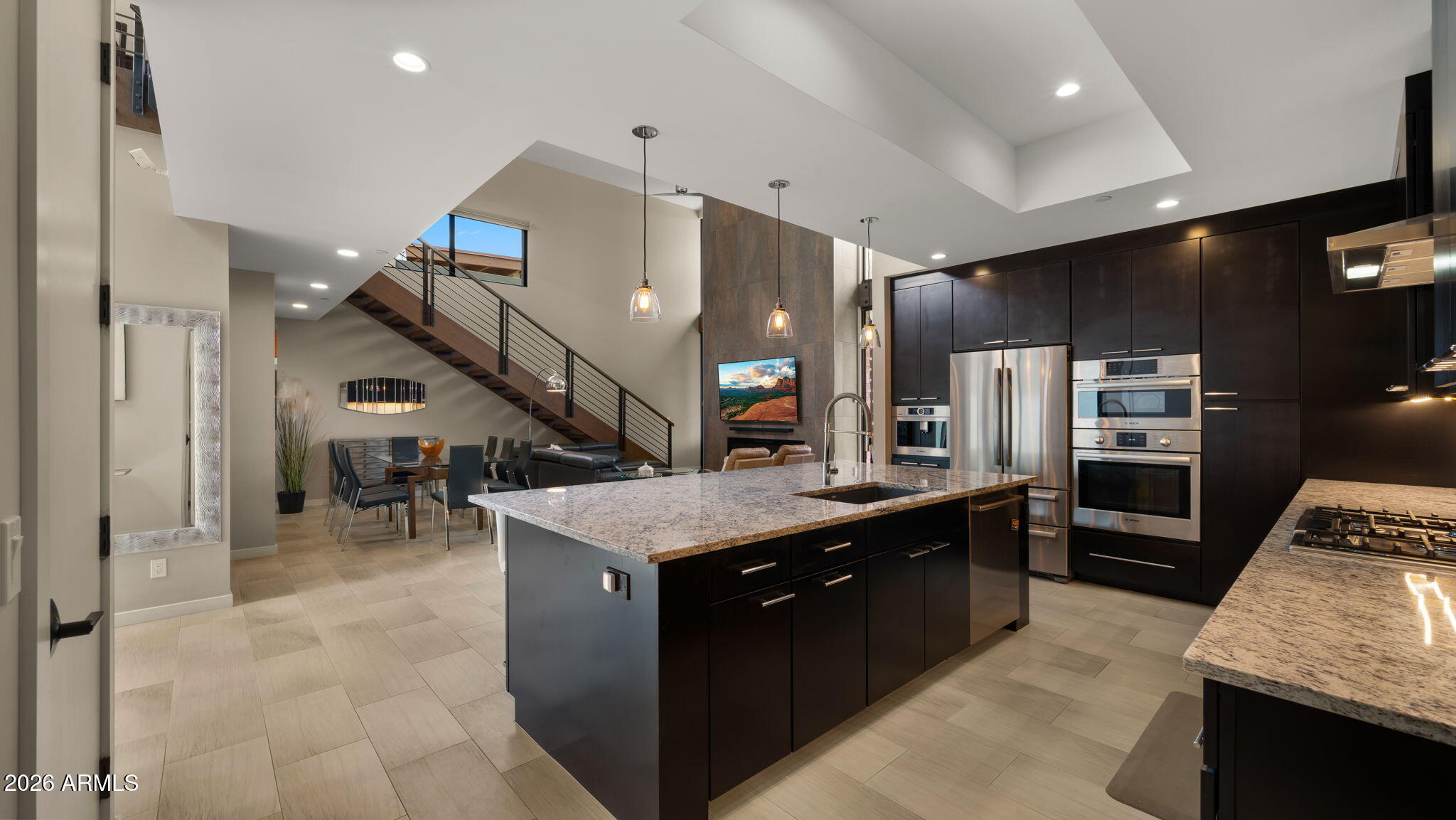 6525 E CAVE CREEK Road Unit: 21