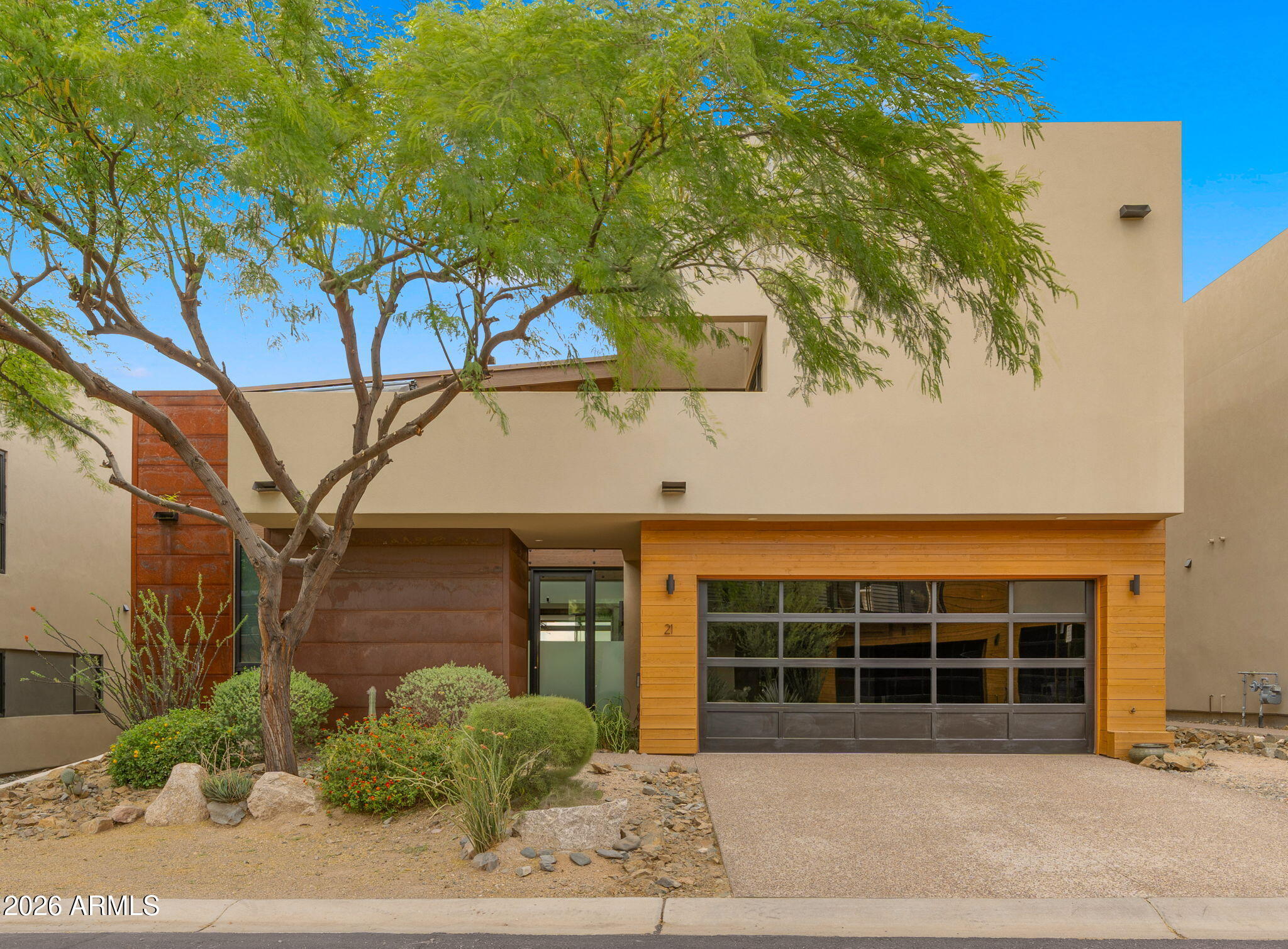 6525 E CAVE CREEK Road Unit: 21