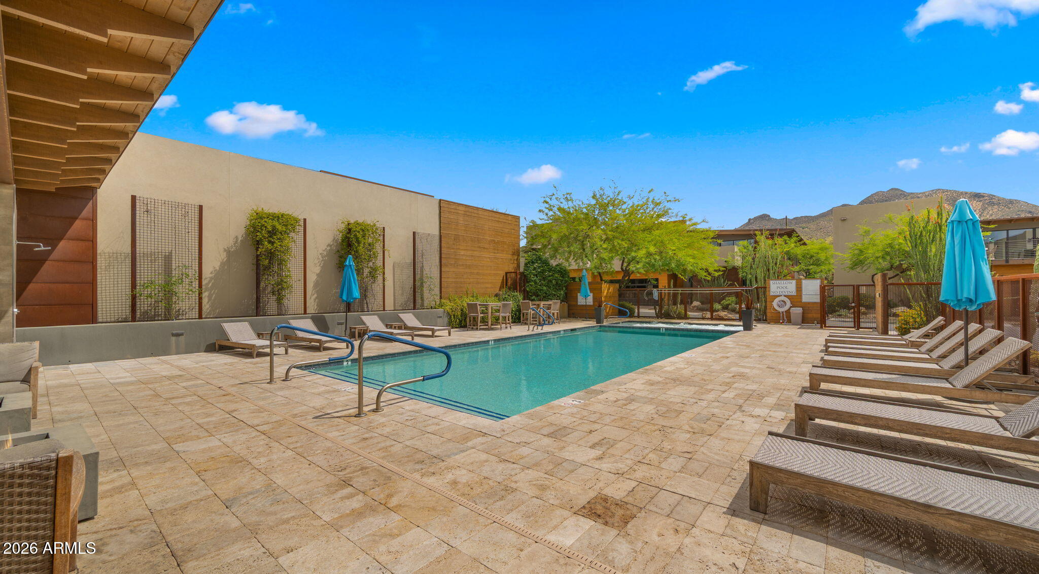 6525 E CAVE CREEK Road Unit: 21