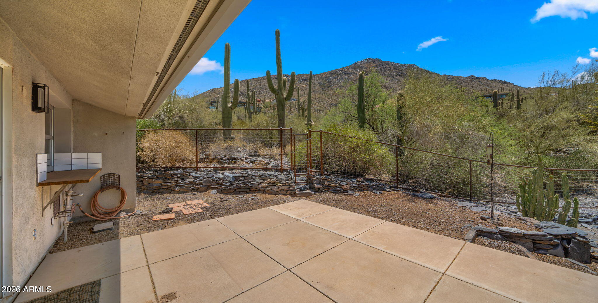 6035 E CARRIAGE Drive