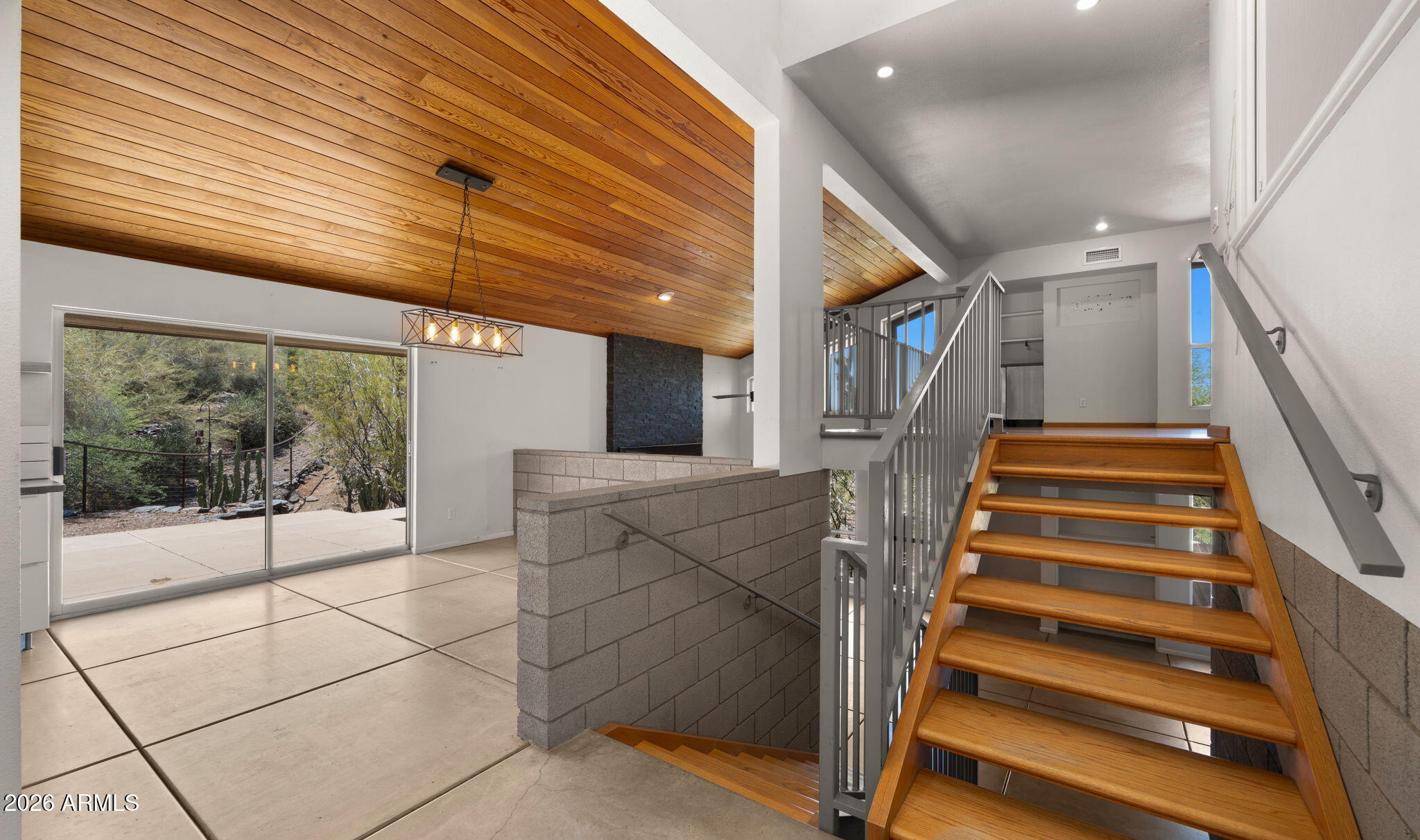 6035 E CARRIAGE Drive