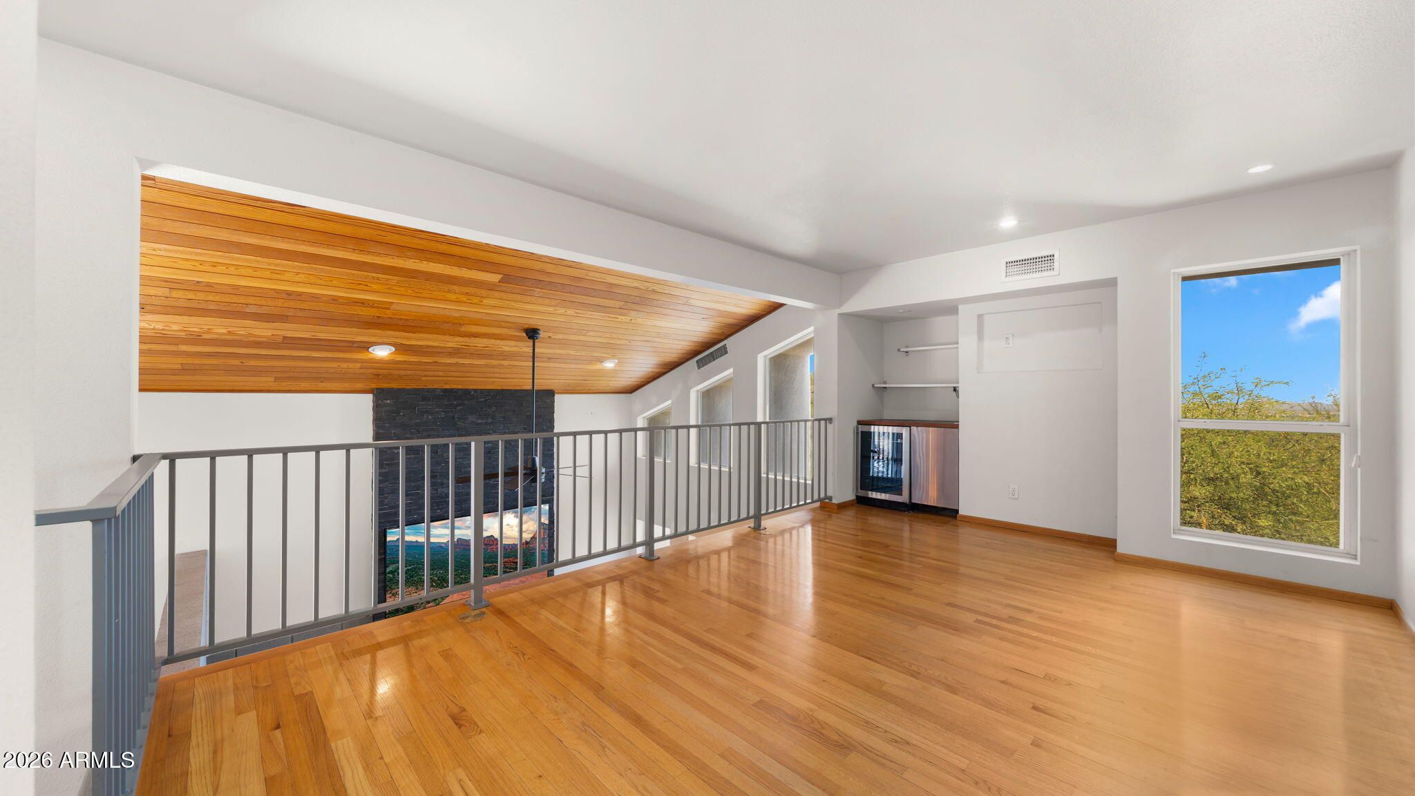 6035 E CARRIAGE Drive