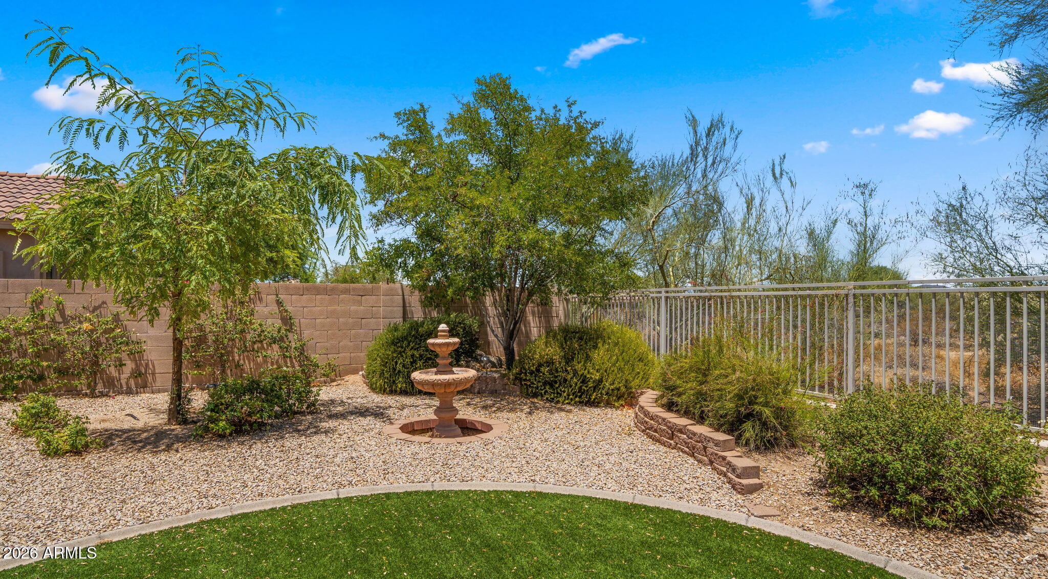 4044 E DESERT FOREST Trail