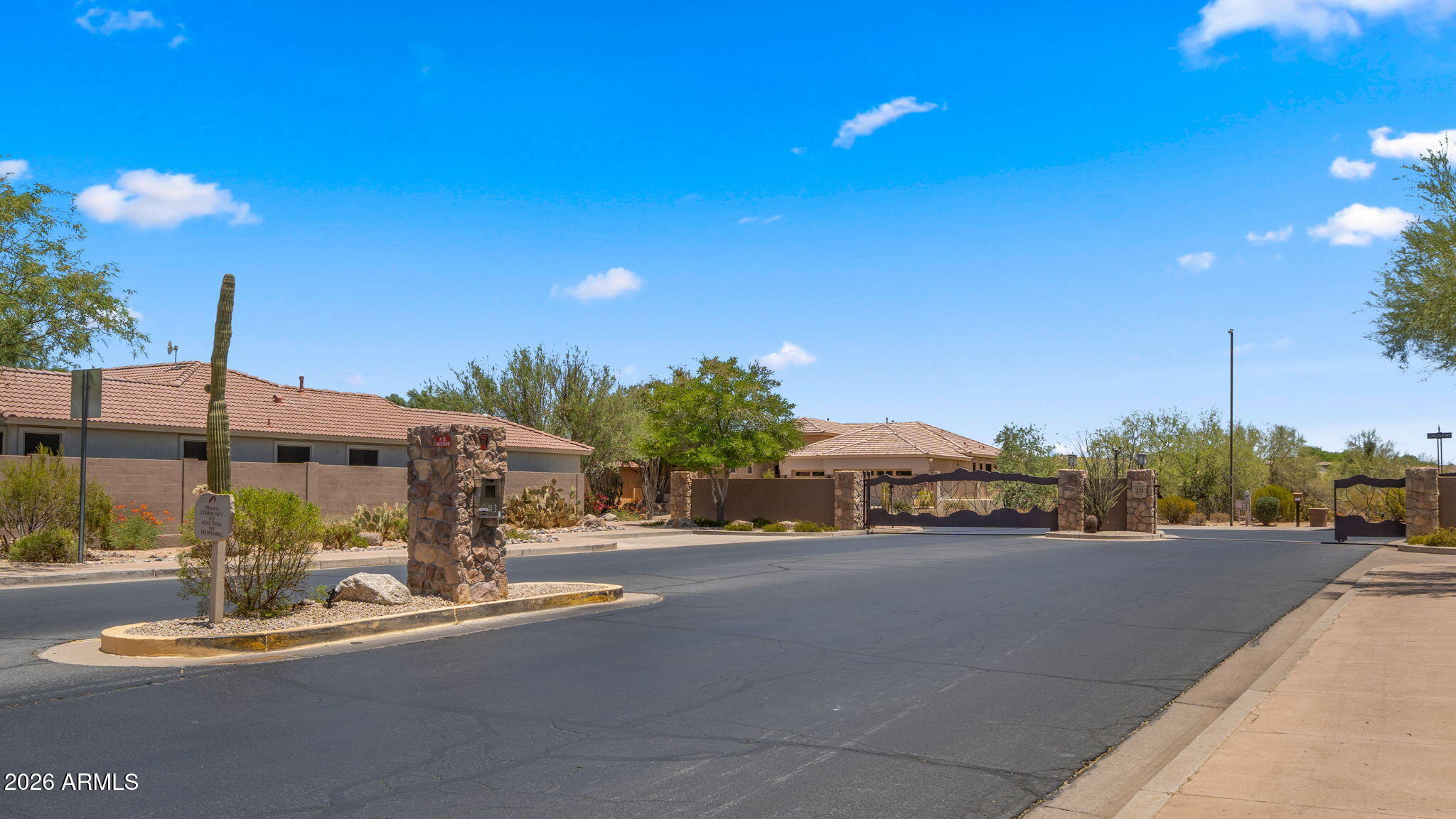 4044 E DESERT FOREST Trail