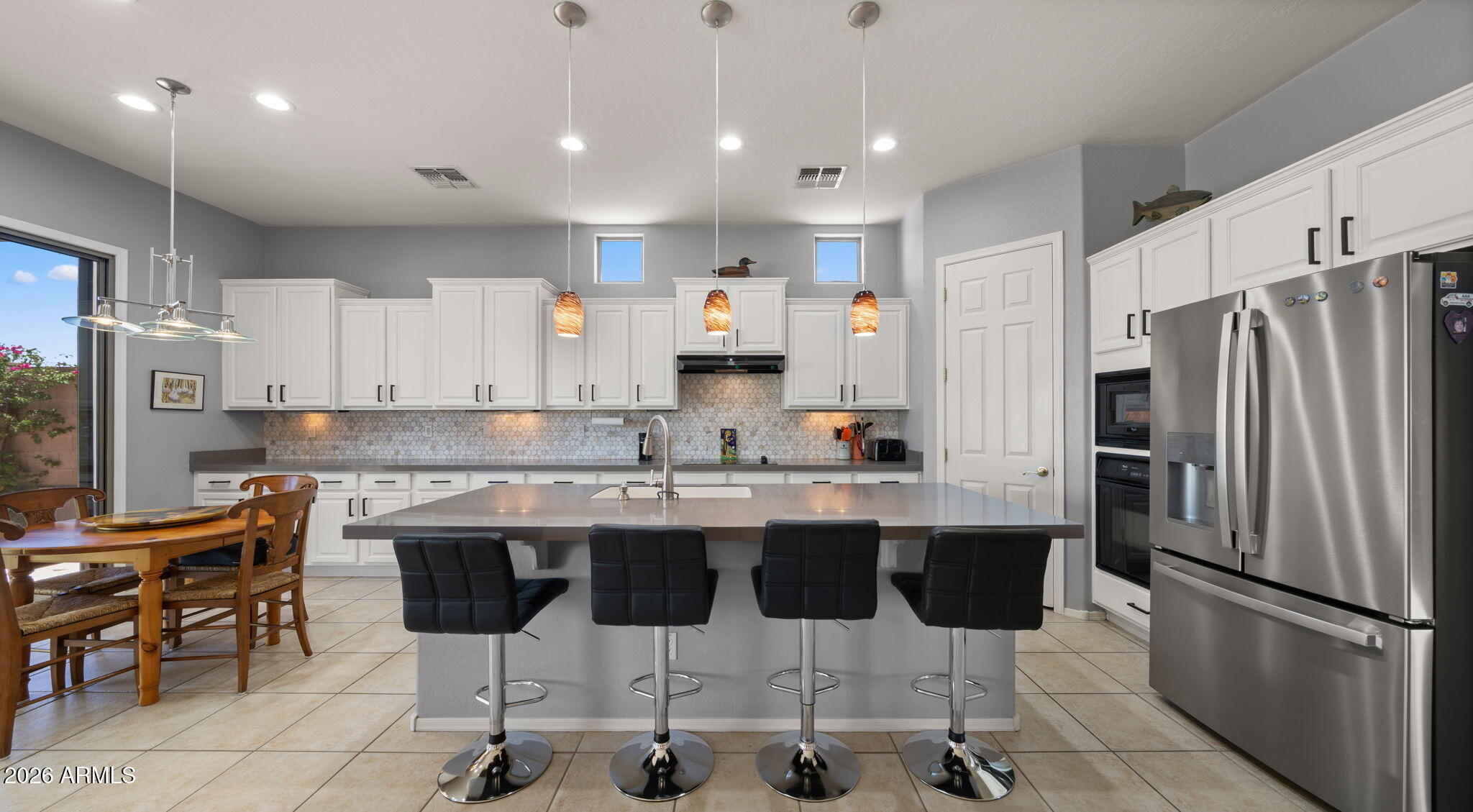 4044 E DESERT FOREST Trail