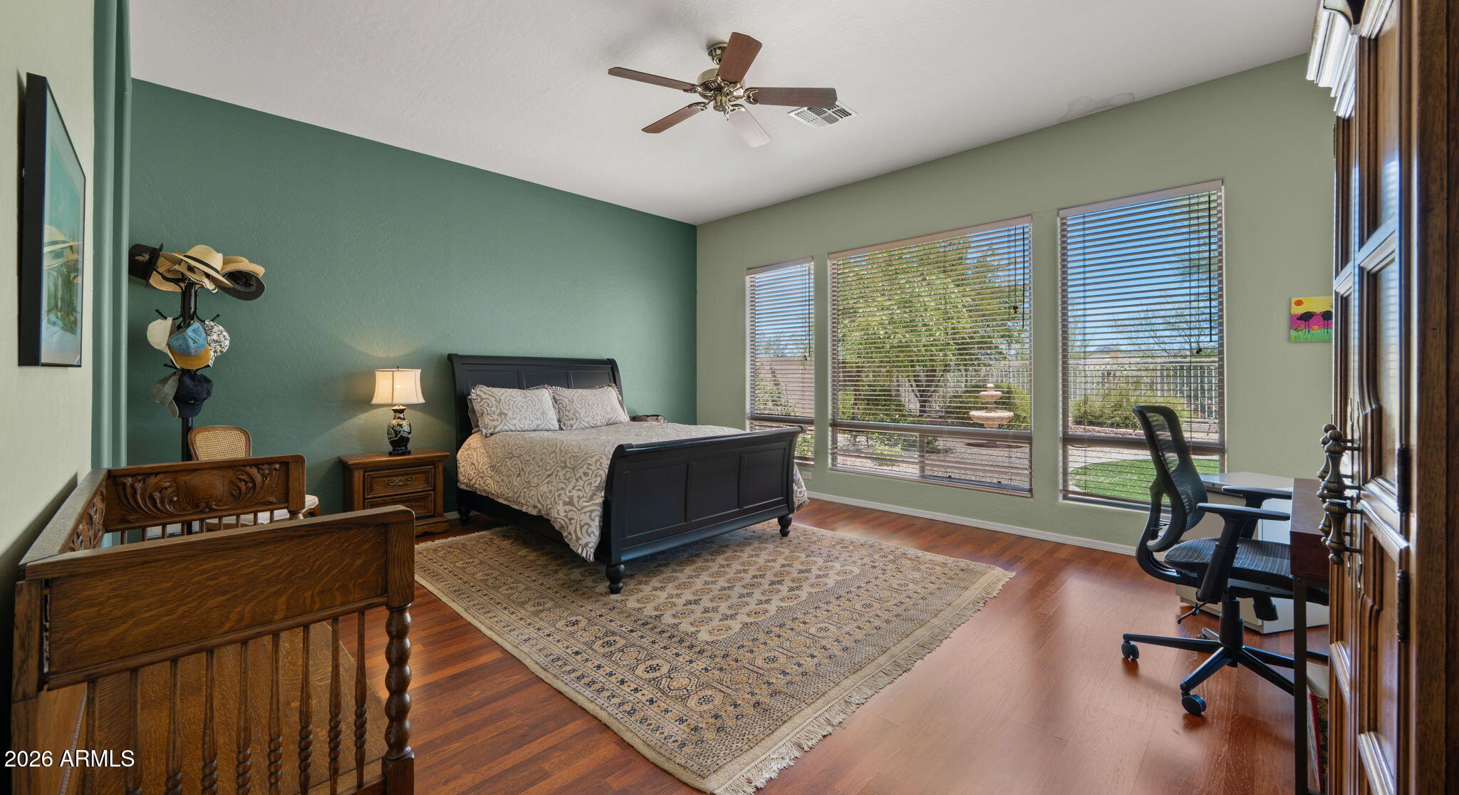 4044 E DESERT FOREST Trail