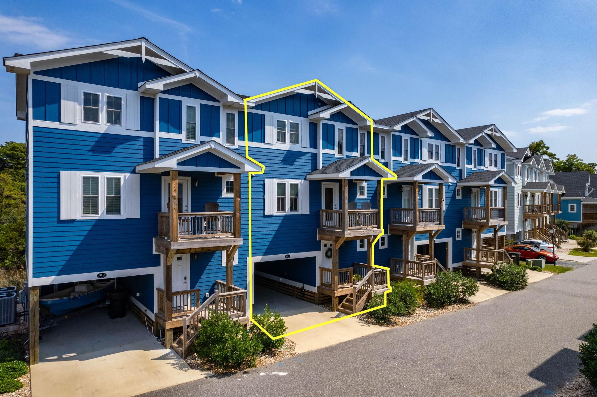 121 B Colington Pointe Drive unit 204B