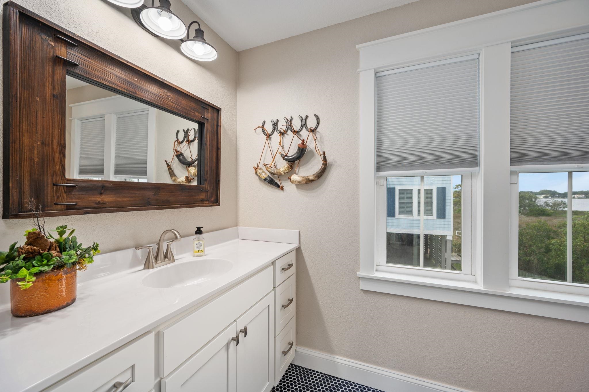 121 B Colington Pointe Drive unit 204B