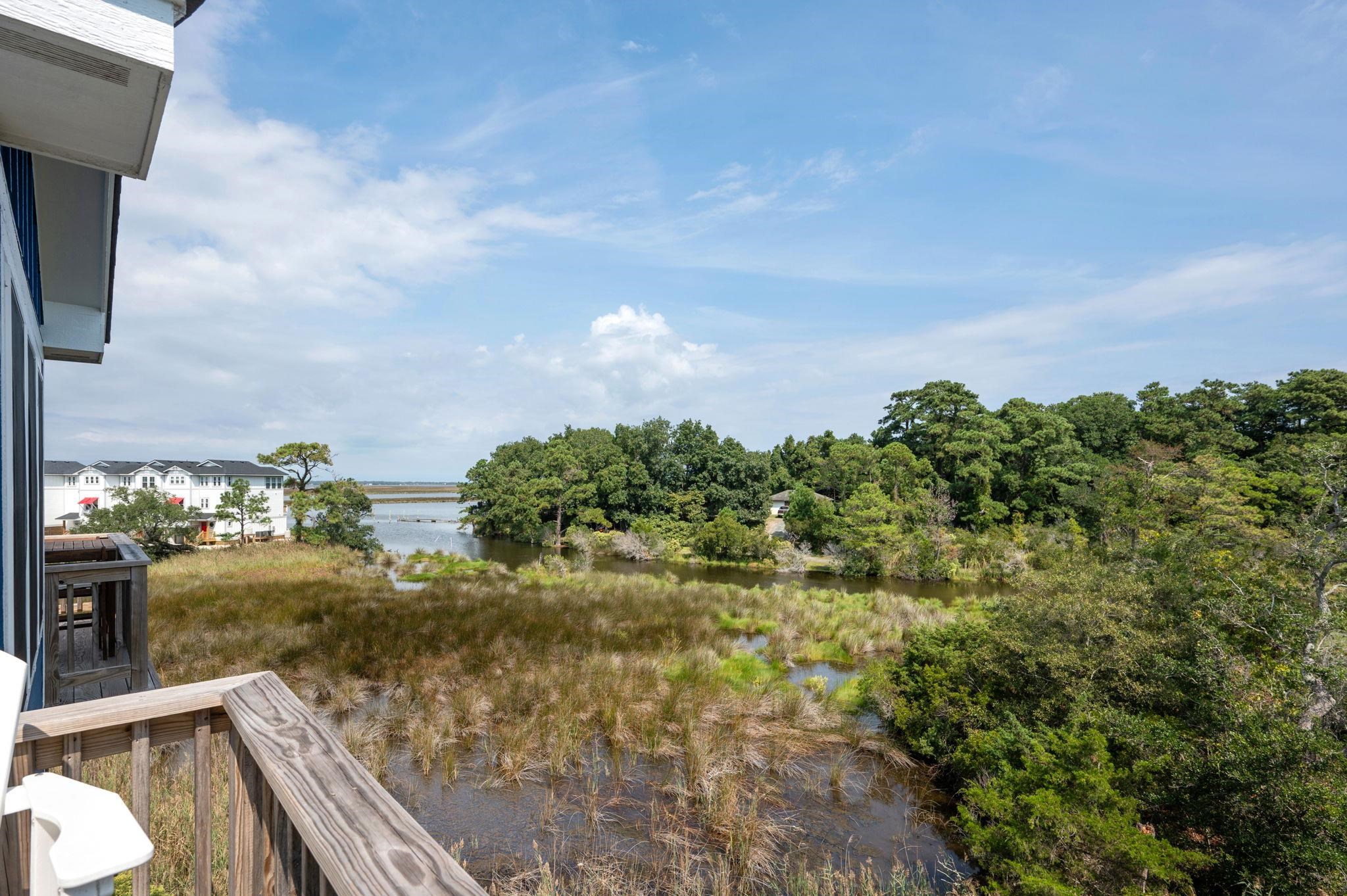 121 B Colington Pointe Drive unit 204B