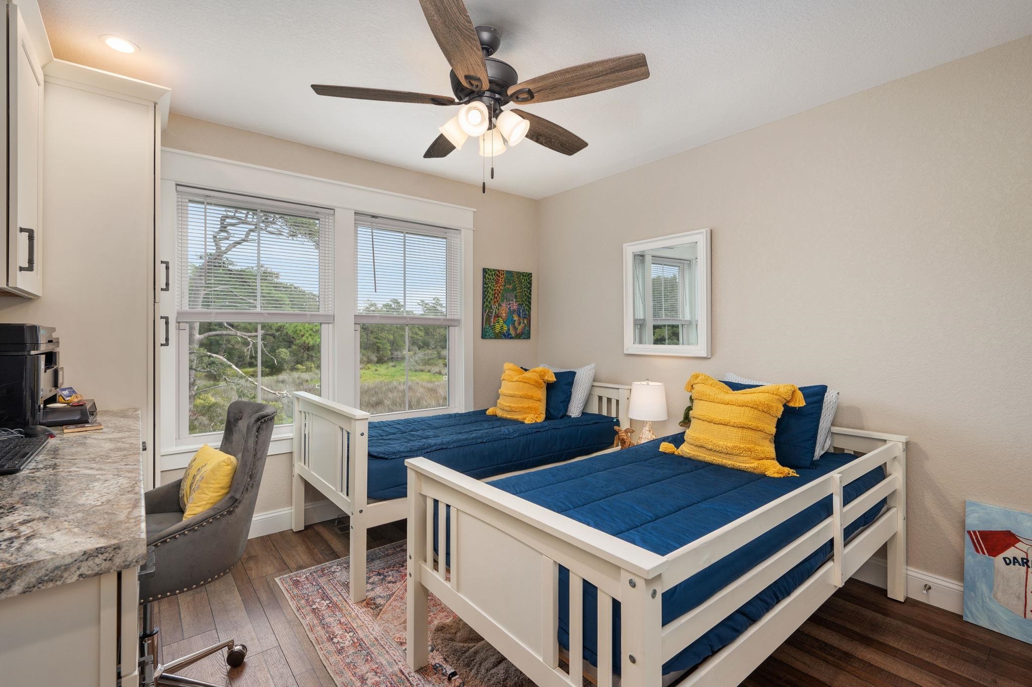 121 B Colington Pointe Drive unit 204B