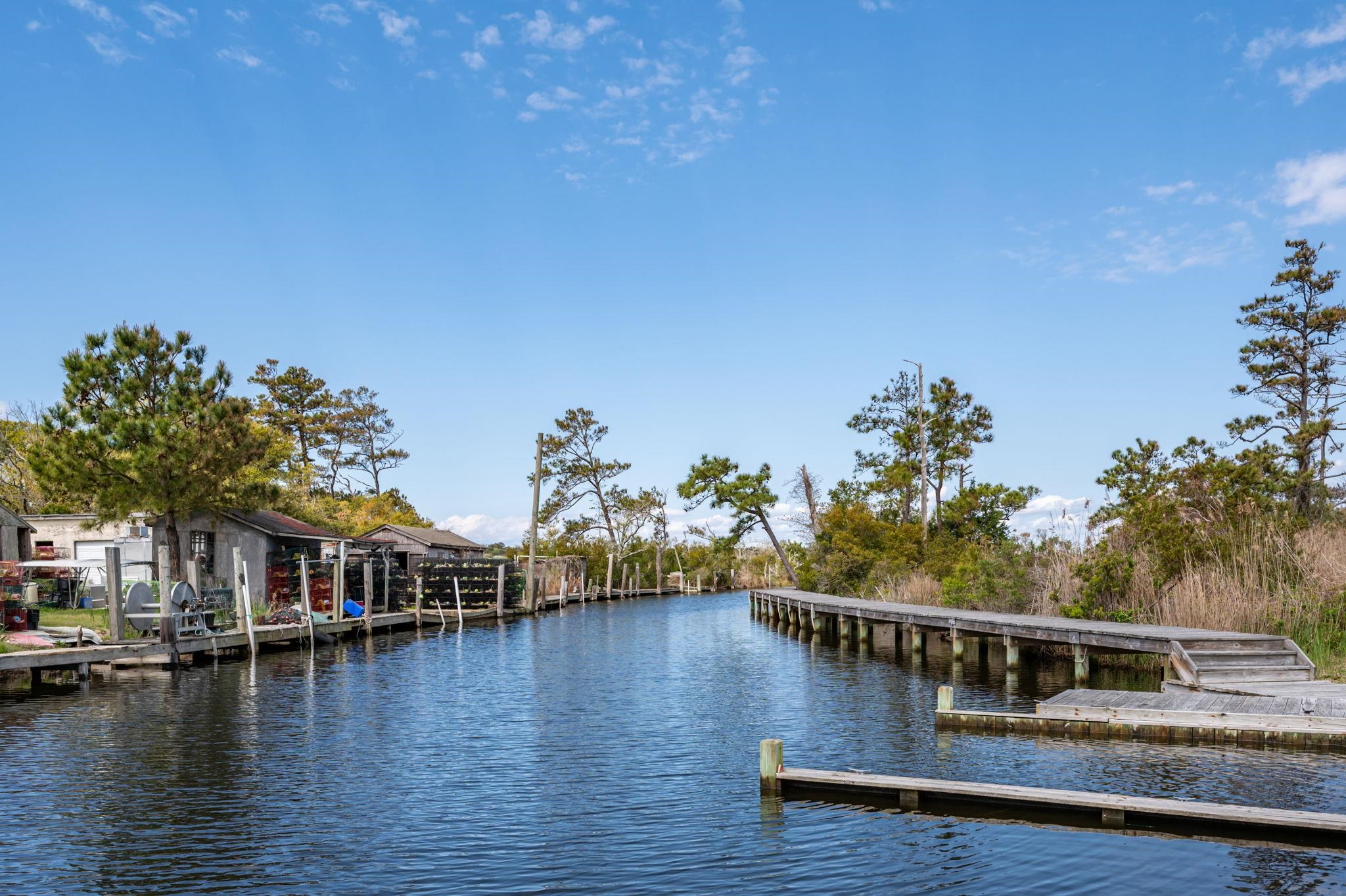 121 B Colington Pointe Drive unit 204B