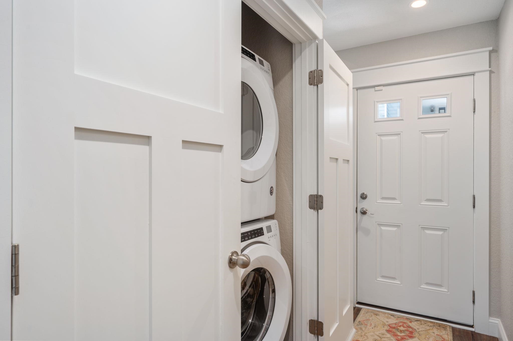 121 B Colington Pointe Drive unit 204B