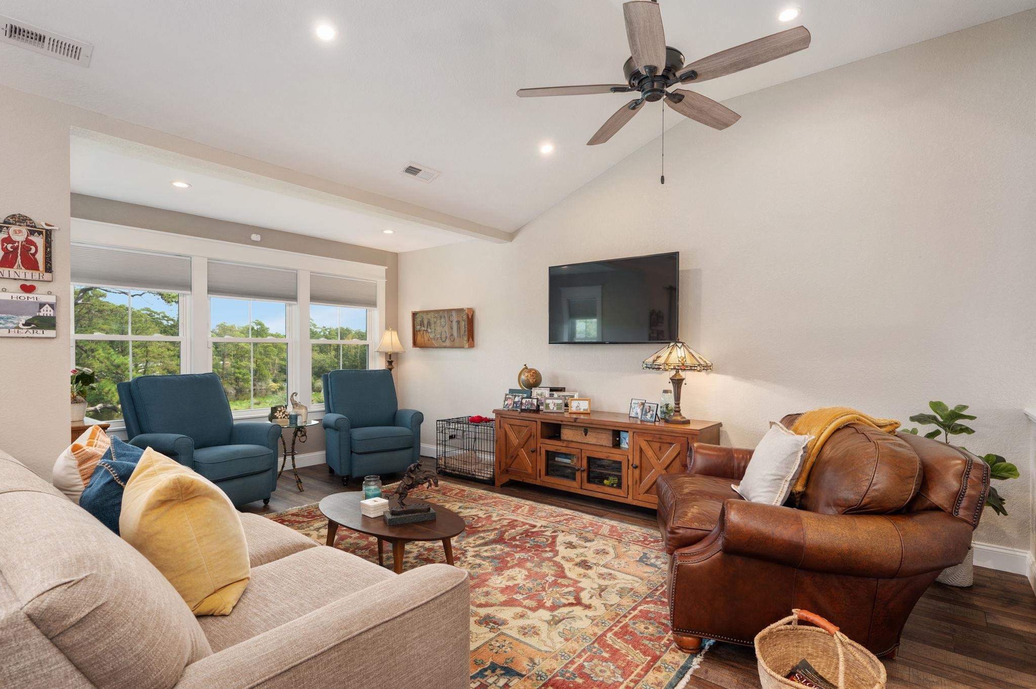 121 B Colington Pointe Drive unit 204B