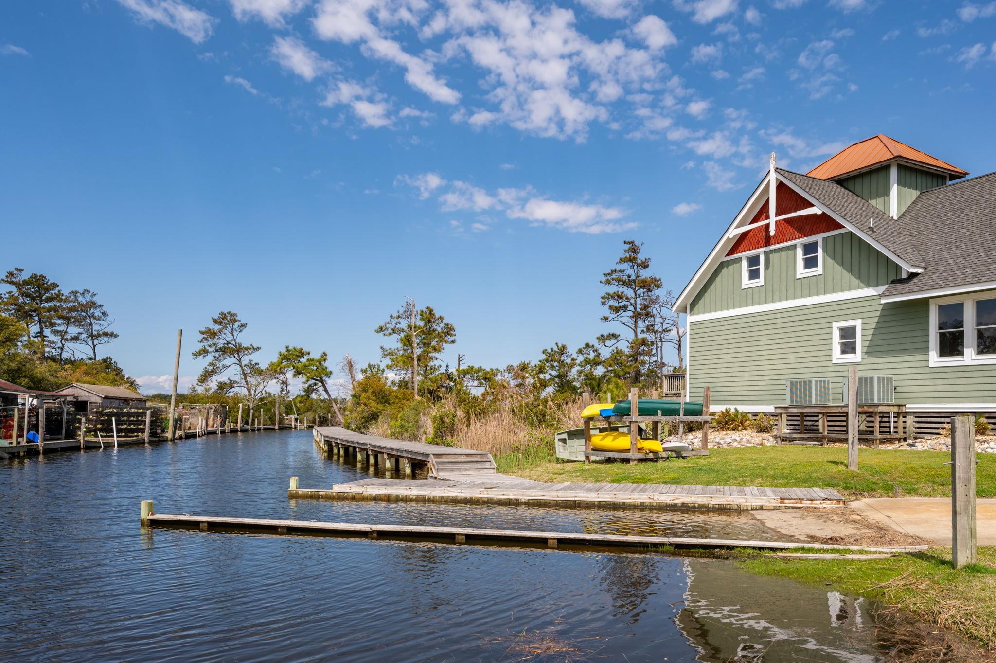 121 B Colington Pointe Drive unit 204B