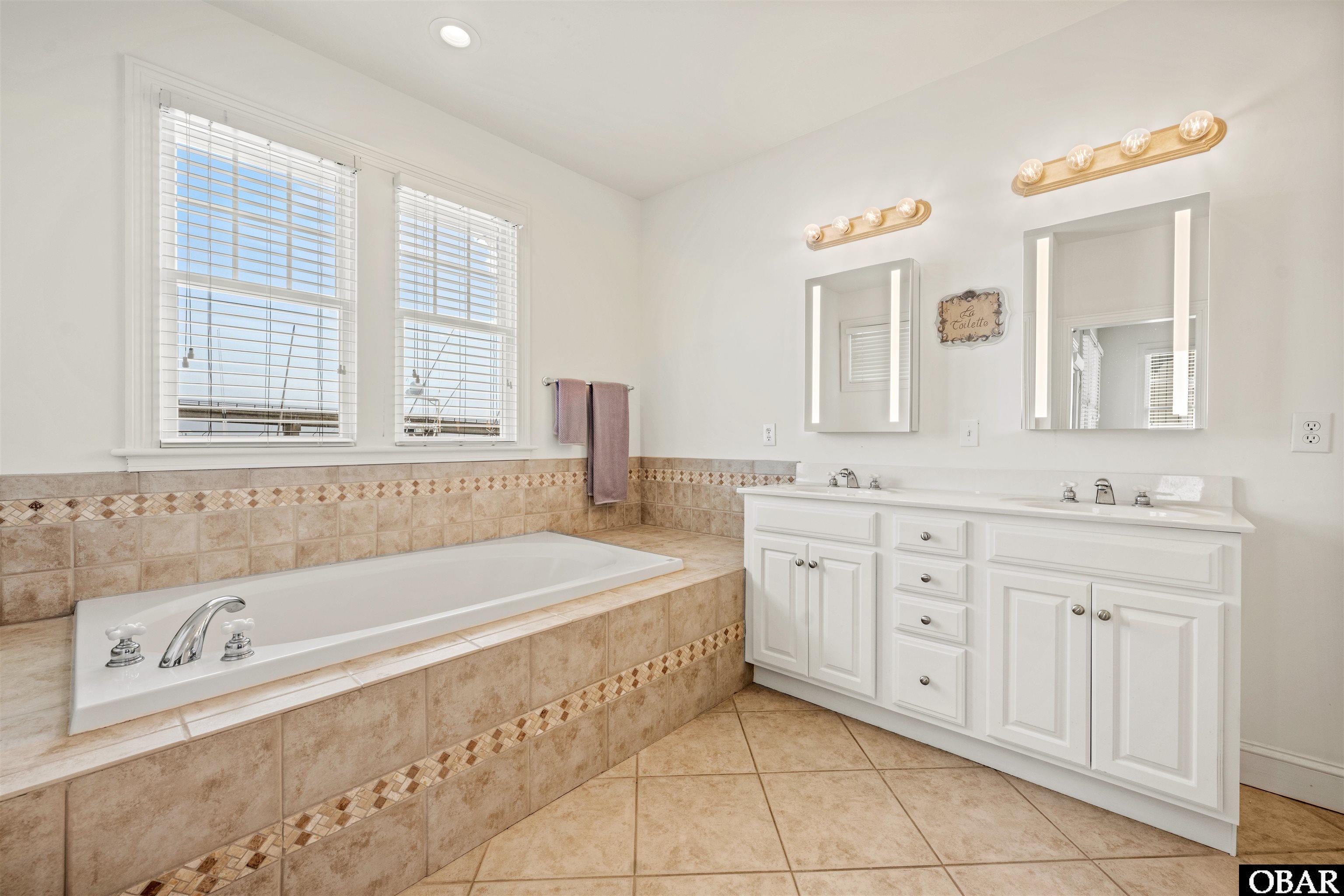 403 Sailfish Drive Unit 403