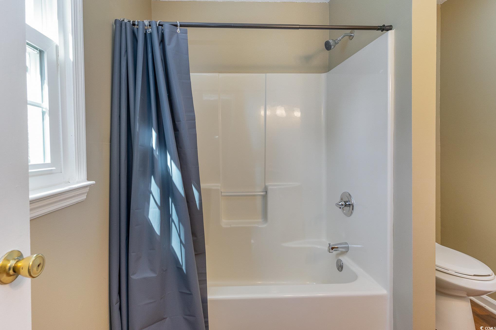 1302 Richmond Dr.