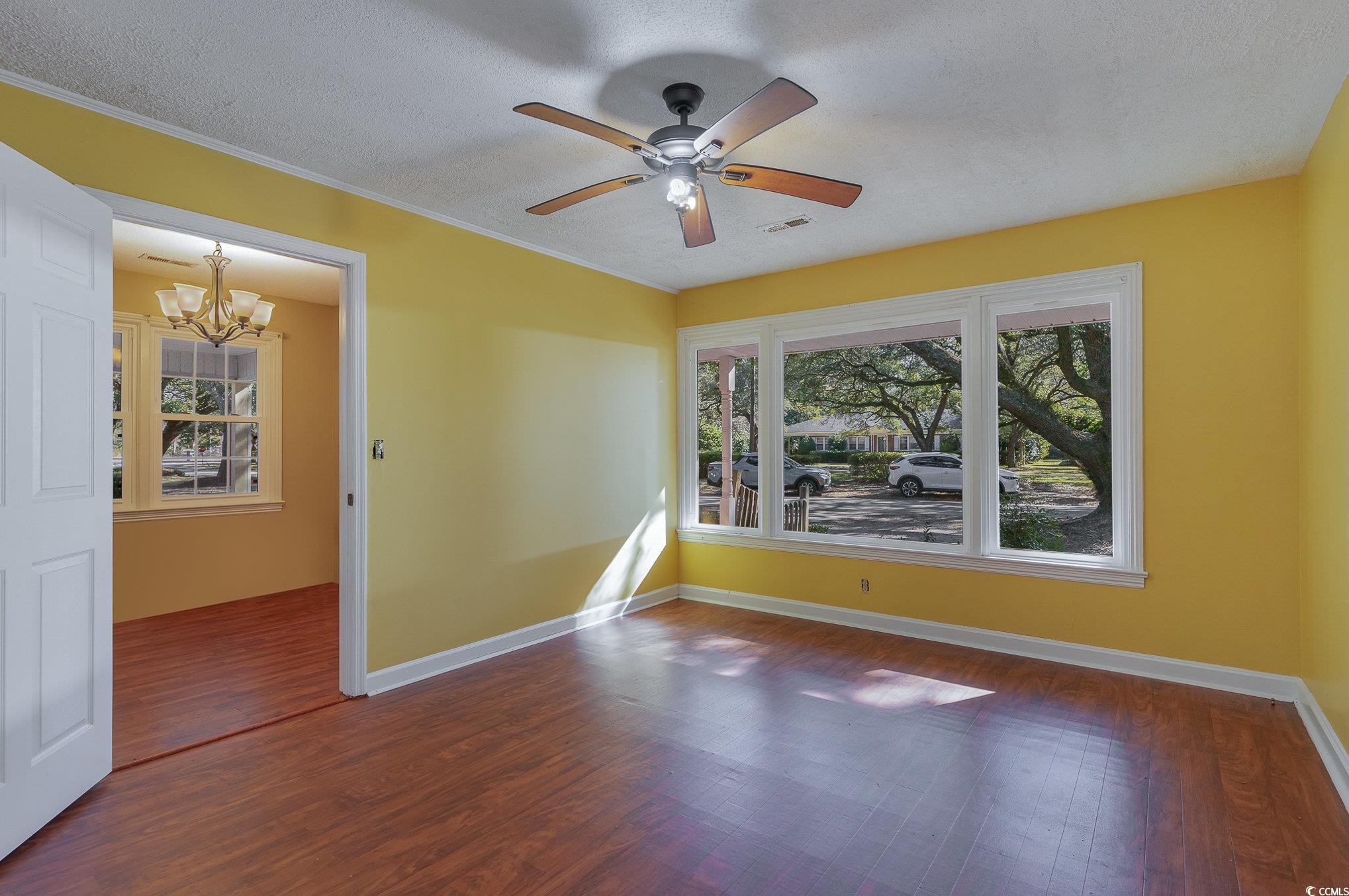 1302 Richmond Dr.