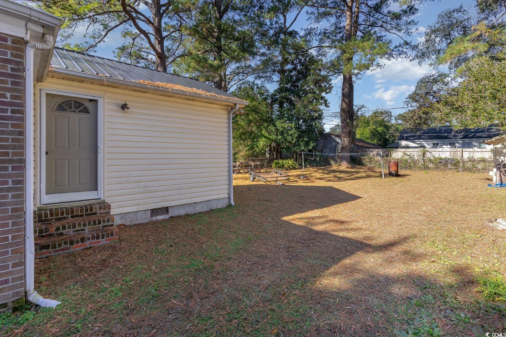 1302 Richmond Dr.