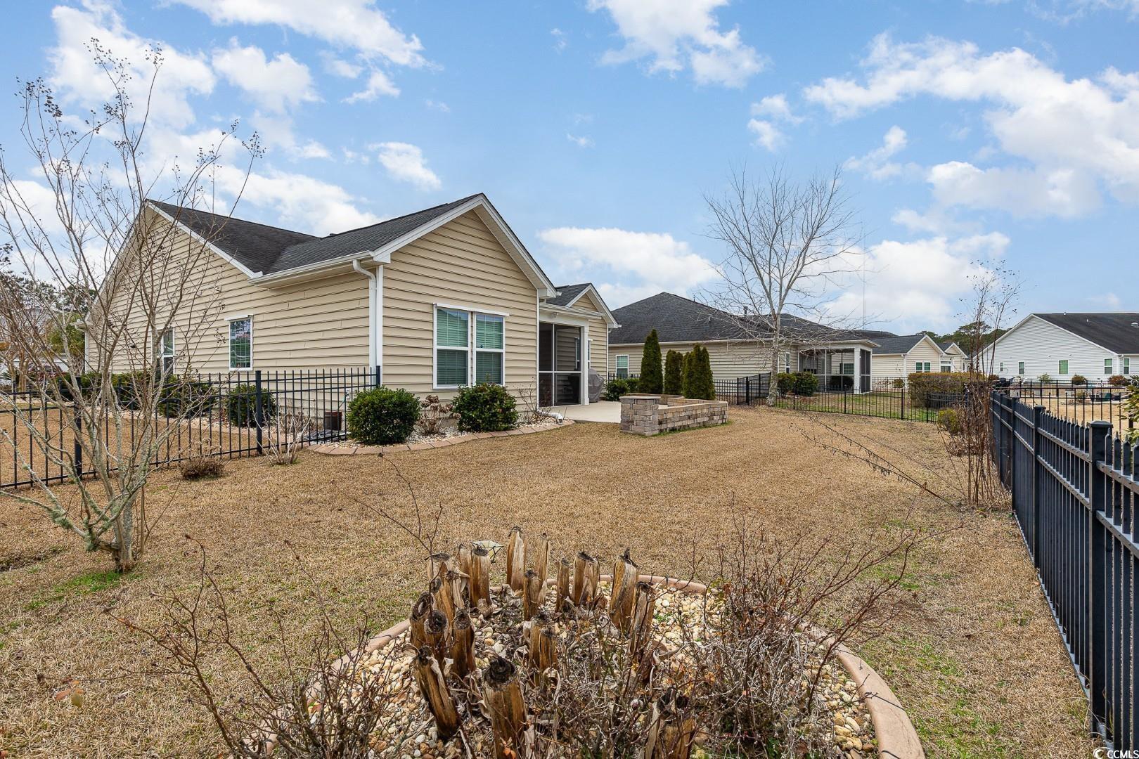 700 Harbor Bay Dr.