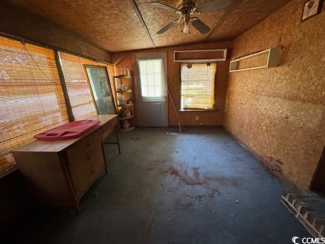 1002 Martin Ln.